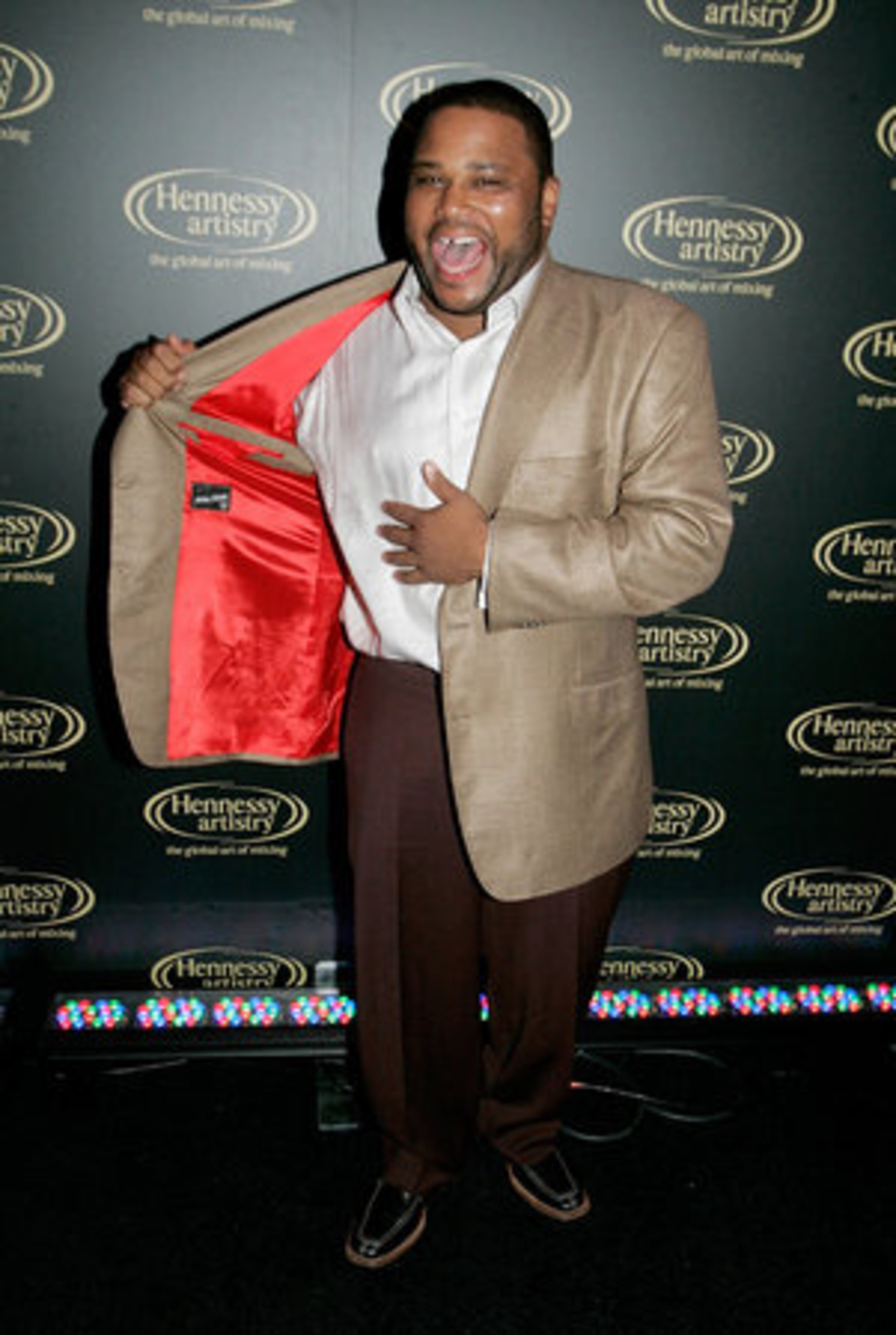 Actor Anthony Anderson showed off his style...or a tailor's handiwork. He's currently filming "Around the World in 50 Years."