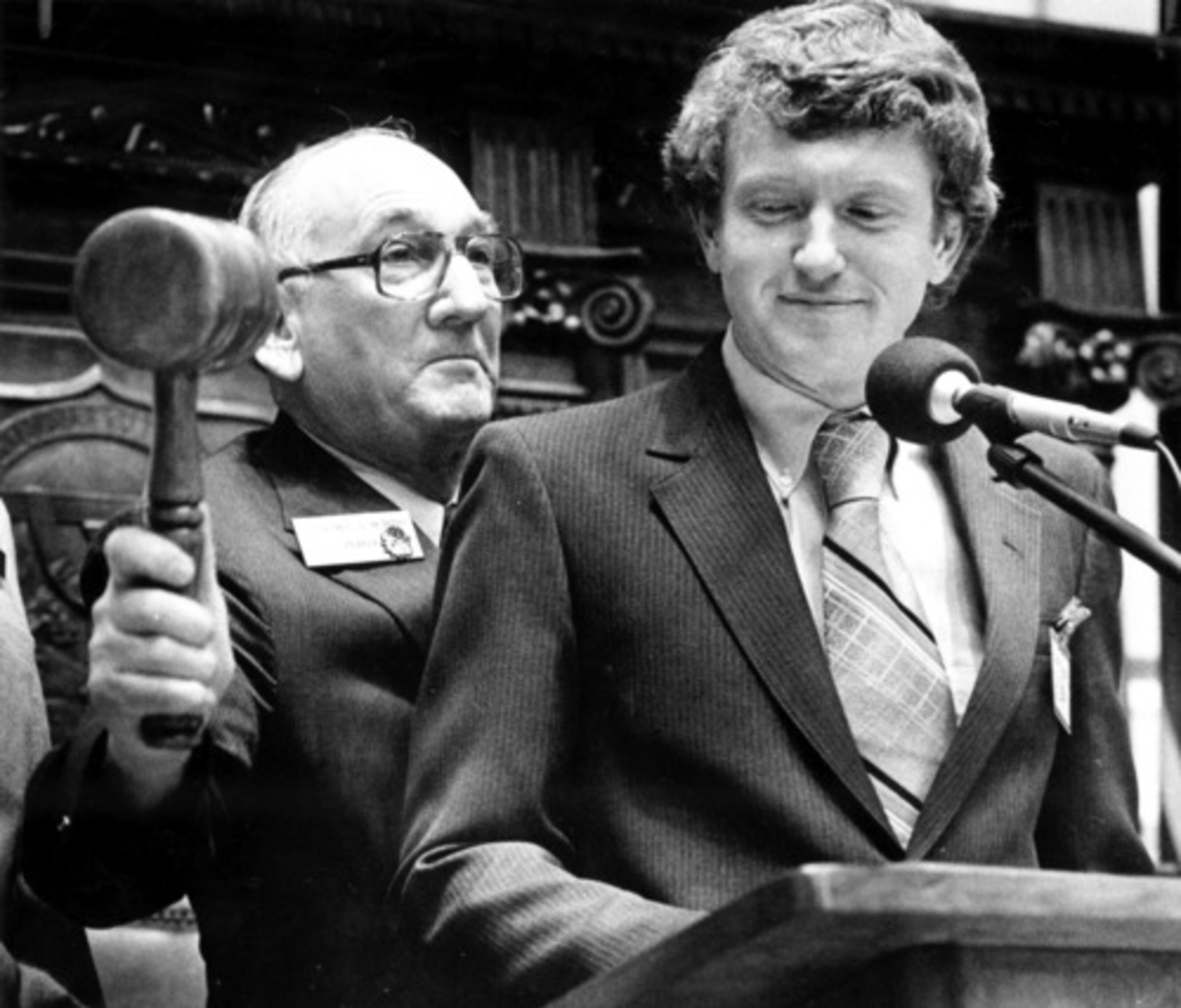 A quick example of his iron fist: Although it was time for Gov. Harris' State of the State address, the appearance of race car driver Bill Elliott caused so much commotion that Murphy reached over behind Elliott and pounded his gavel -- to the surprise of a slightly jarred Elliott.