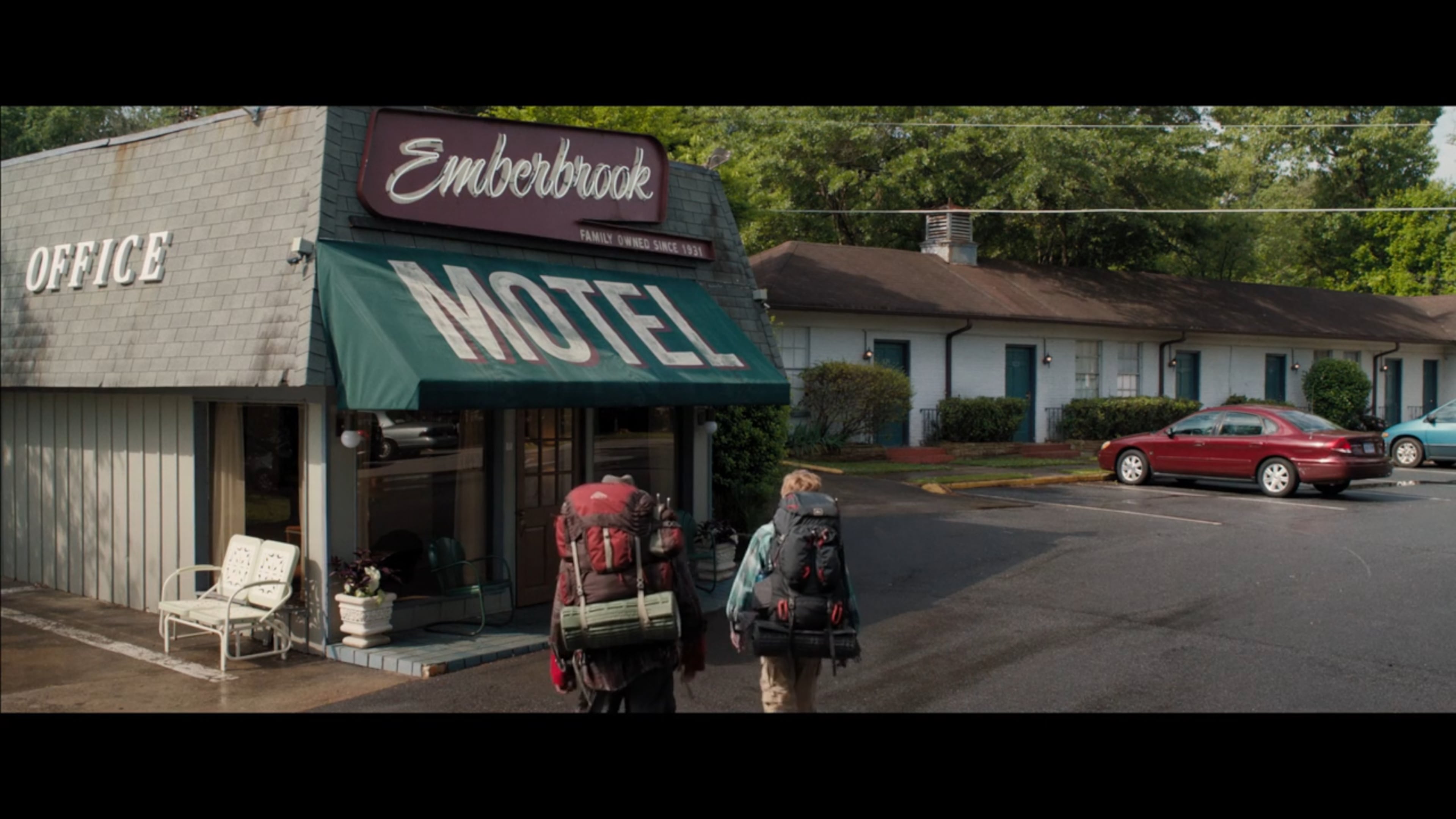 Robert Redford and Nick Nolte enter Cheshire Motor Inn for the 2015 film "A Walk in the Woods" disguised as Emberbrock Motel. (Courtesy of Broad Green Pictures/Screenshot)