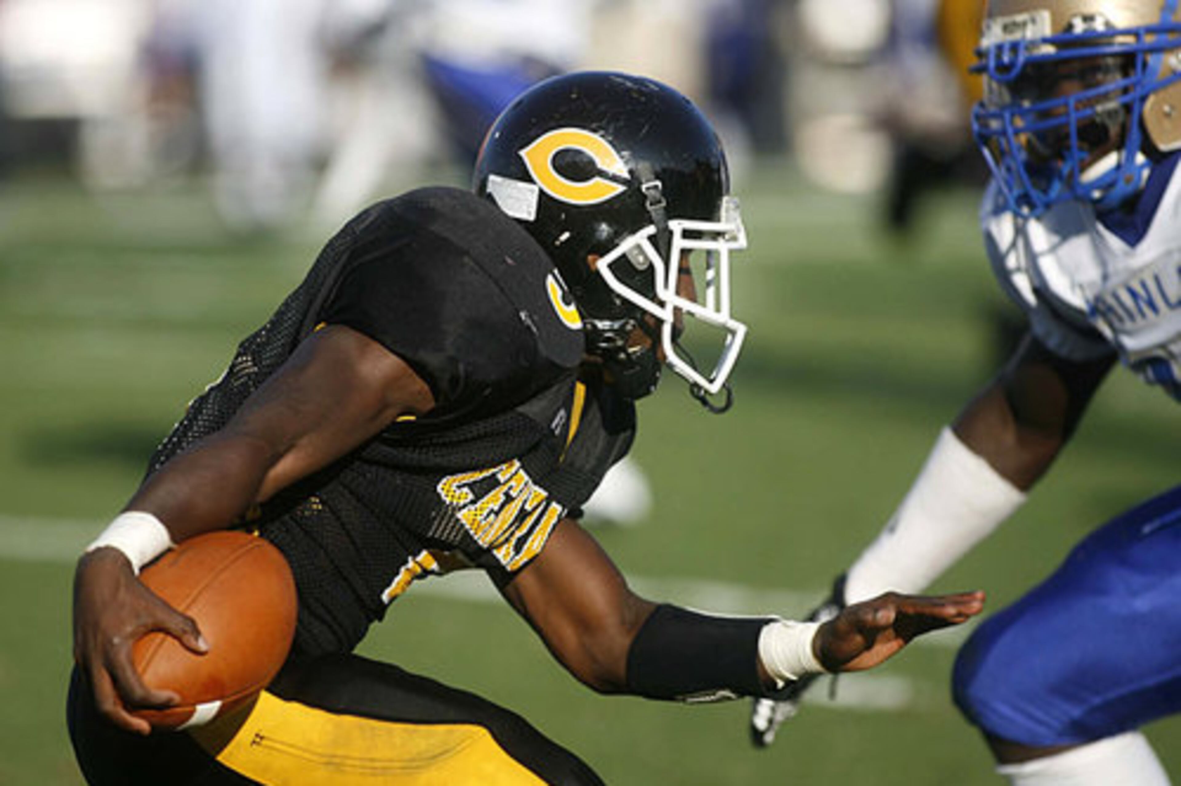 Central Gwinnett's Ben Tayi looks for an opening against Mainland in the first half.