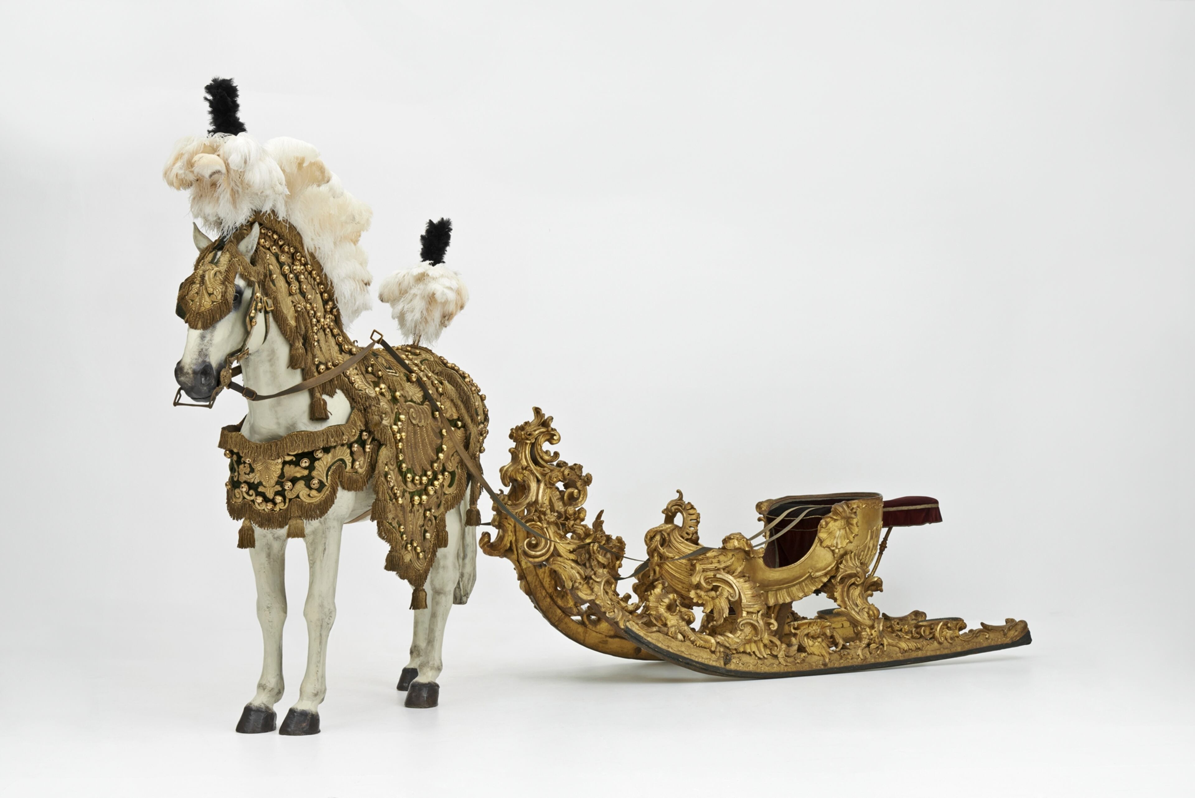 Attributed to Balthasar Moll Carousel Sleigh c. 1740/50 Guilded wood, metal, velvet, braids Kunsthistorisches Museum Wien