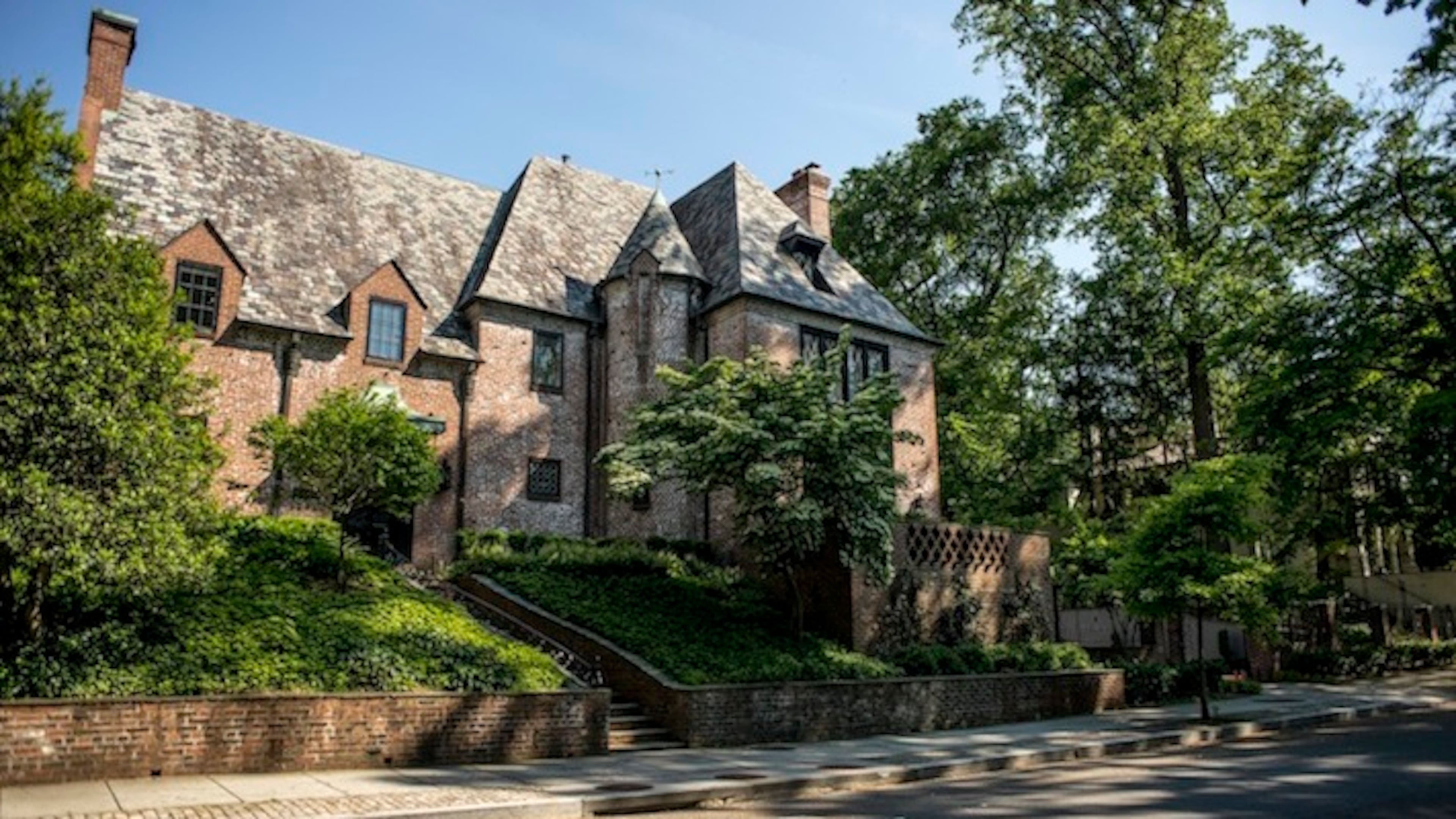 A home which President Barack Obama intends to rent after leaving office, in the upscale Kalorama neighborhood of Washington, May 25, 2016. The Obamas intend to remain in the capital until Sasha graduates from high school in 2018; Just two miles from the White House, the 8,200-square-foot mansion is owned by Joe Lockhart, a former adviser to Bill Clinton. (Gabriella Demczuk/The New York Times)