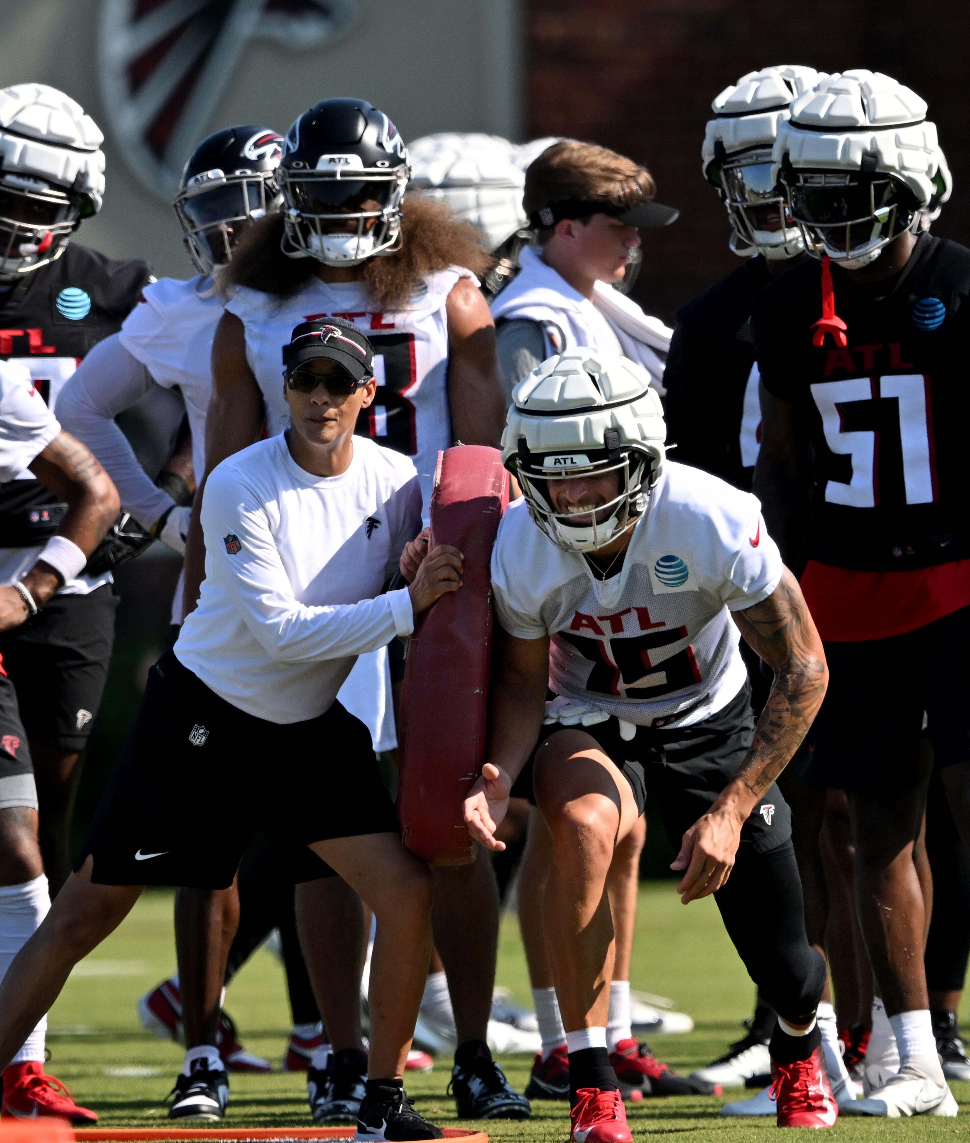 Atlanta Falcons tight end Feleipe Franks (15) runs a drill during the first day of 2023 AT&T Atlanta Falcons Training Camp at Atlanta Falcons Corporate Headquarters and Training Facility, Wednesday, July 26, 2023, in Flowery Branch. (Hyosub Shin / Hyosub.Shin@ajc.com)