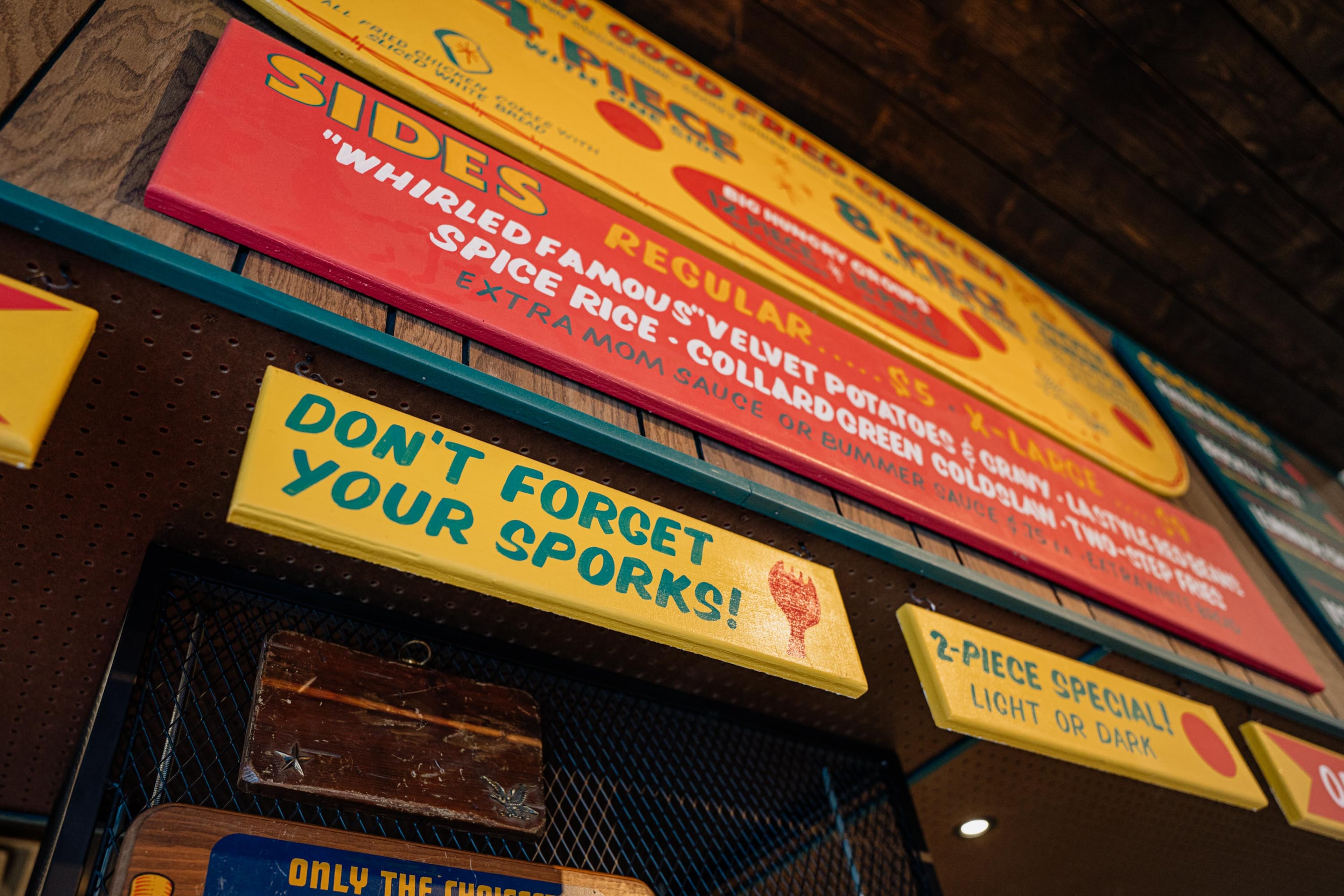 Mothers Best in Decatur serves buckets of bone-in chicken as well as tenders, sandwiches and sides. (Courtesy of Mothers Best)