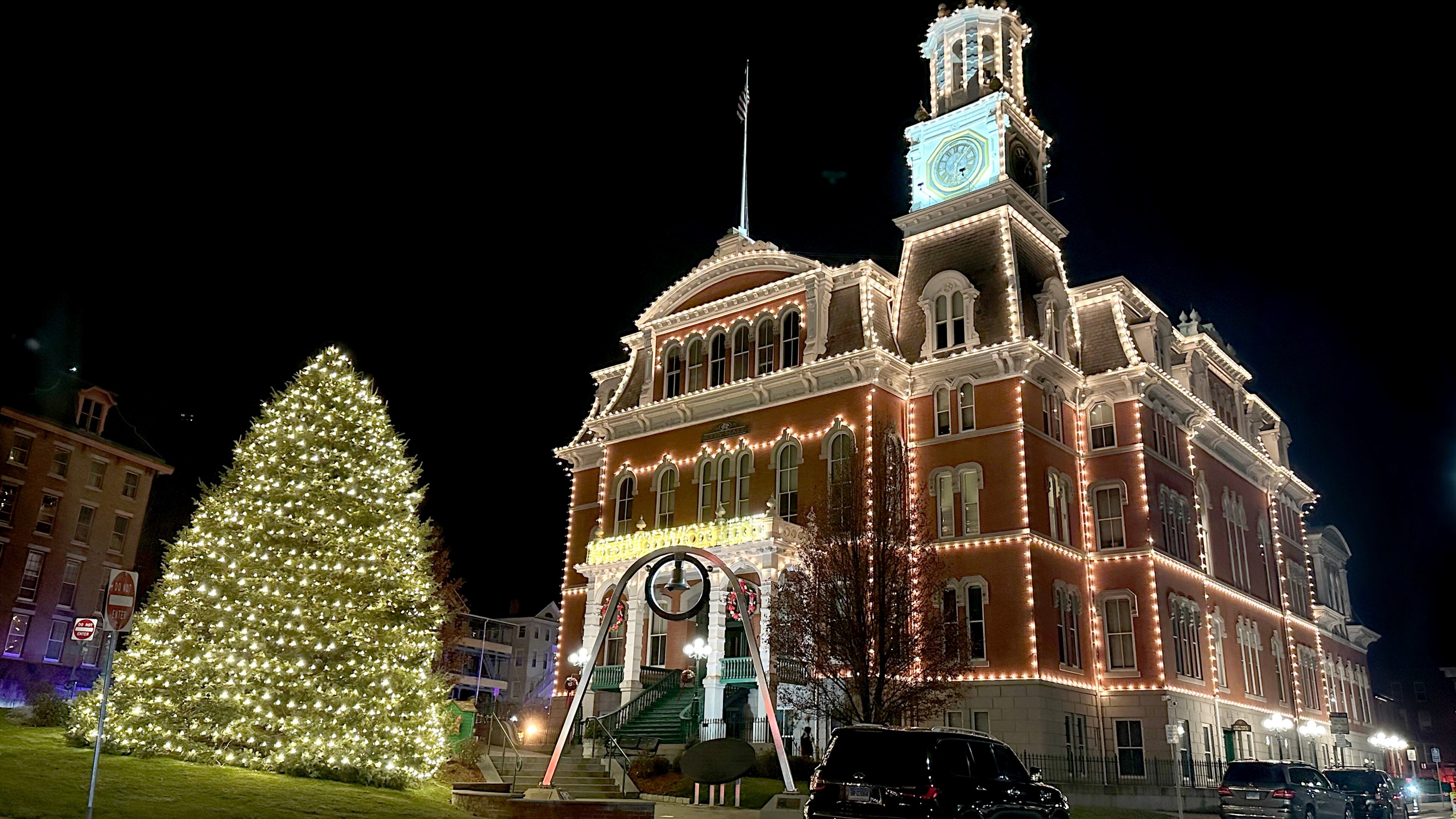 Norwich City Hall is decorated for the annual "Light Up City Hall" event in Norwich, Conn., Friday, Dec. 5, 2025. Scenes from Hallmark movie Sugar Plum Twist were filmed at City Hall. (AP Photo/Susan Haigh)