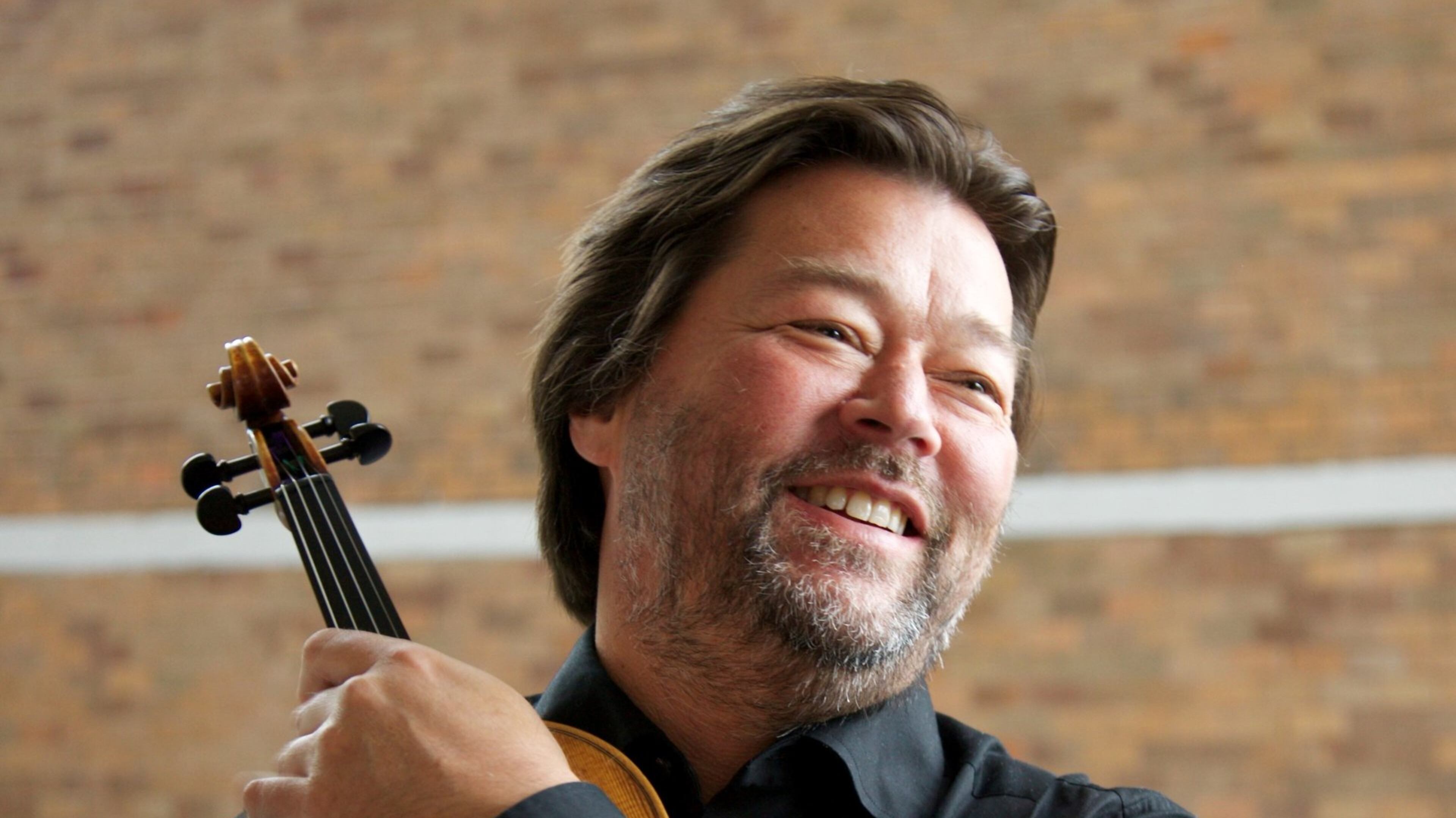 Joseph Swensen performed Samuel Barber’s Concerto for Violin and Orchestra with the Atlanta Symphony Orchestra. CONTRIBUTED BY JACK DINE