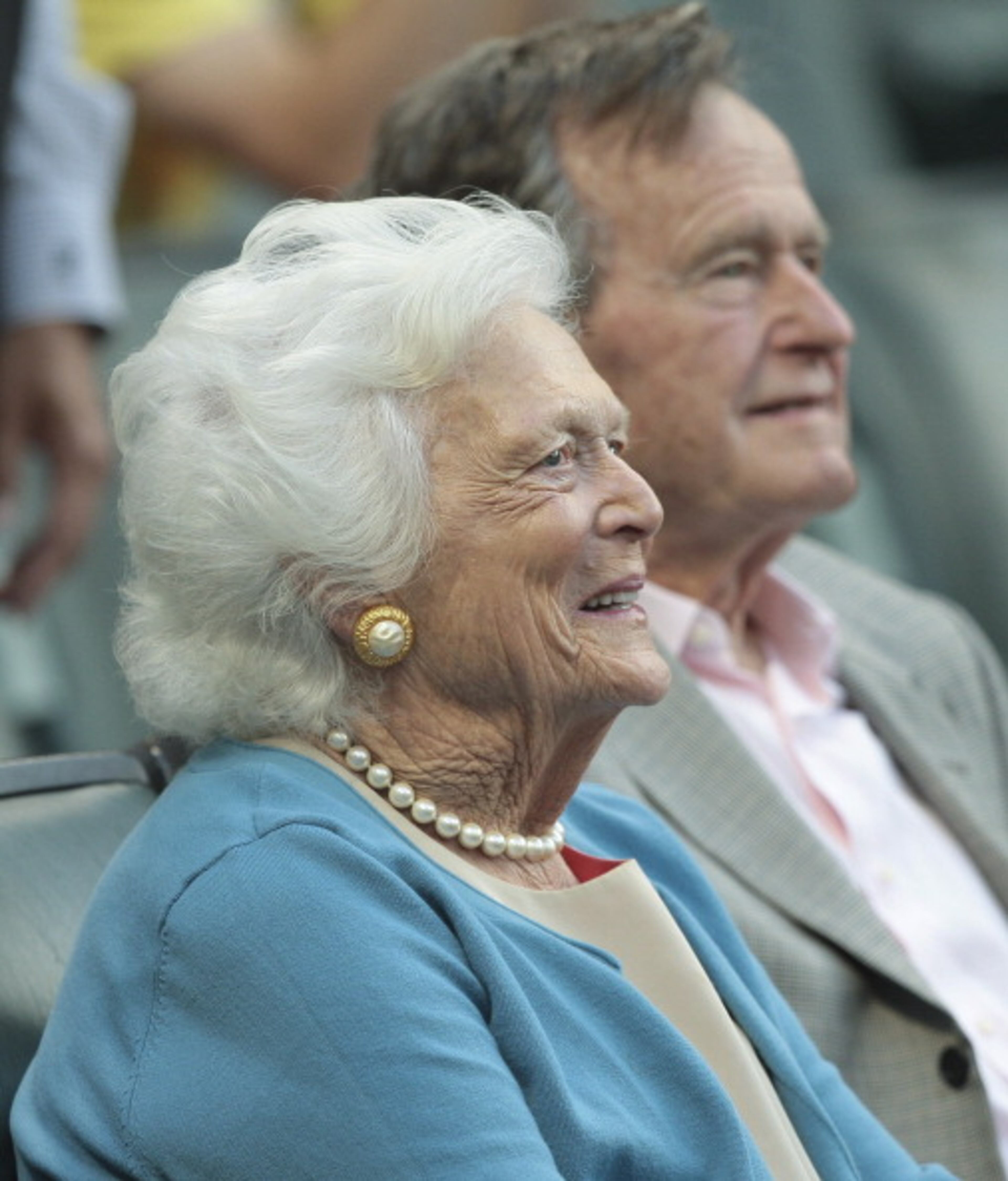 HOUSTON, TX - APRIL 13: Former first lady Barbara Bush and former president George H.W. Bush take their seats to watch the Chicago Cubs play the Houston Astros at Minute Maid Park on April 13, 2011 in Houston, Texas. (Photo by Bob Levey/Getty Images)