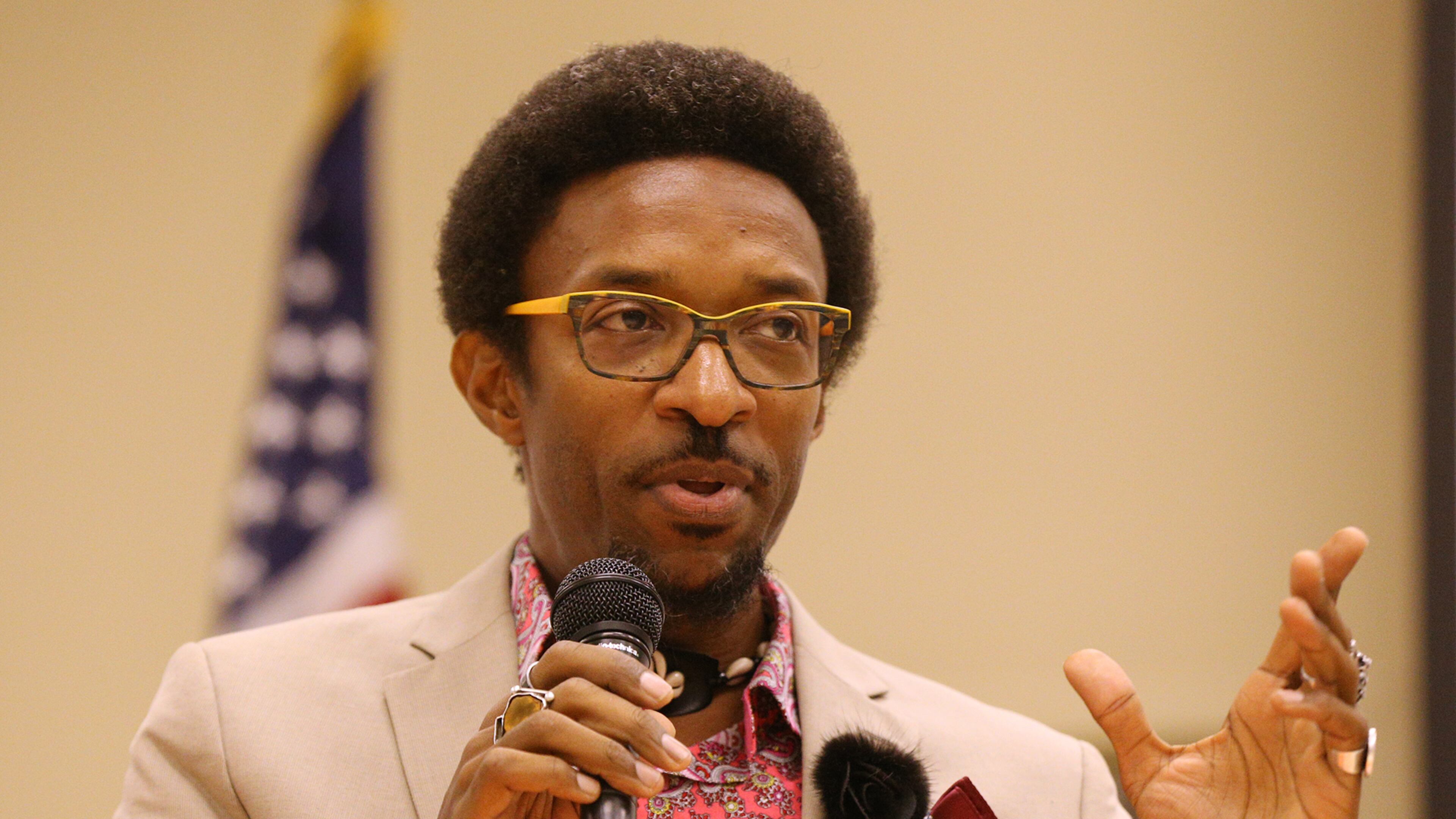 Nathaniel B. Dyer participates in an Atlanta school board election forum in 2017. Curtis Compton/ccompton@ajc.com