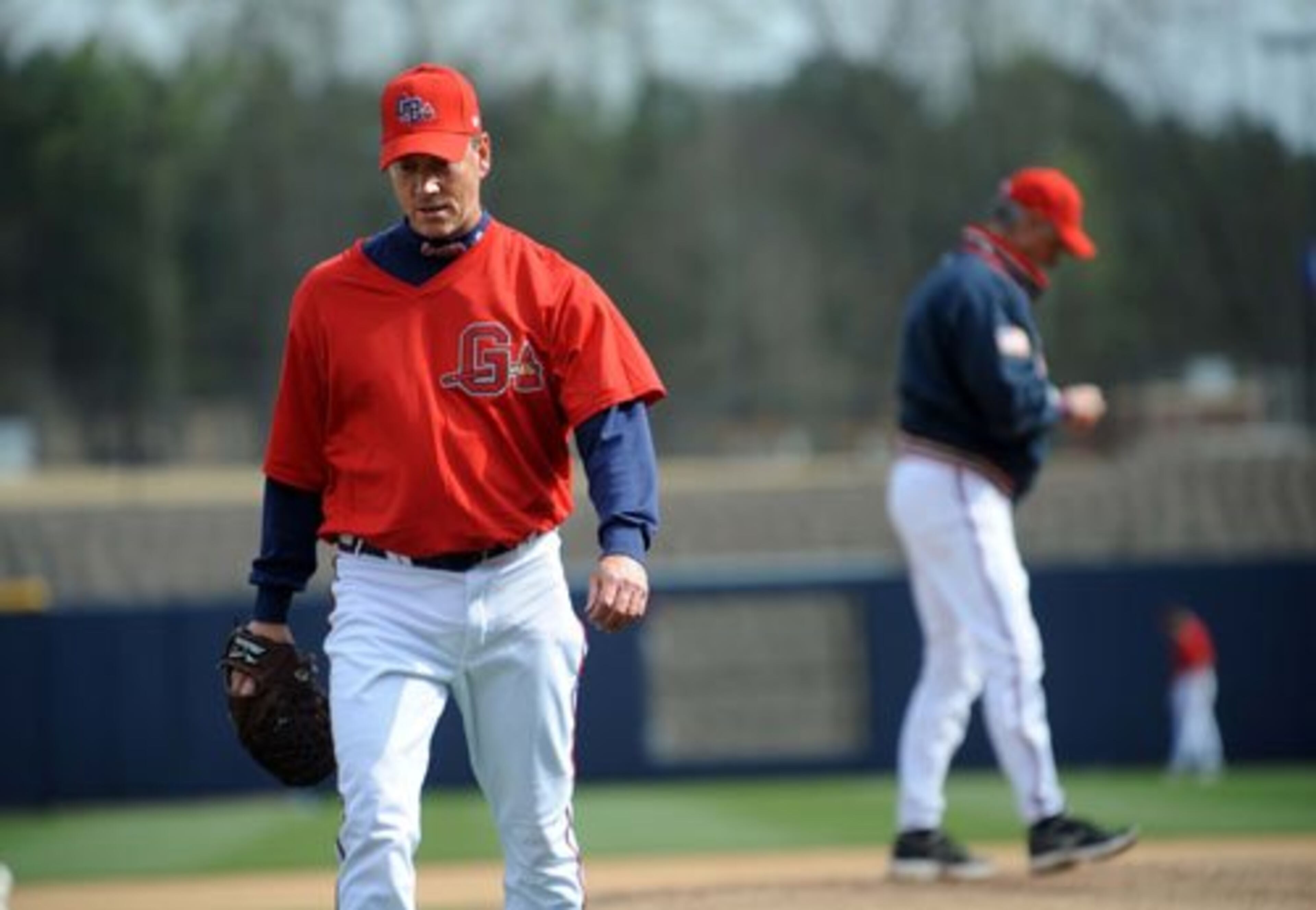 Tom Glavine gets ready to take the mound for simulated game.