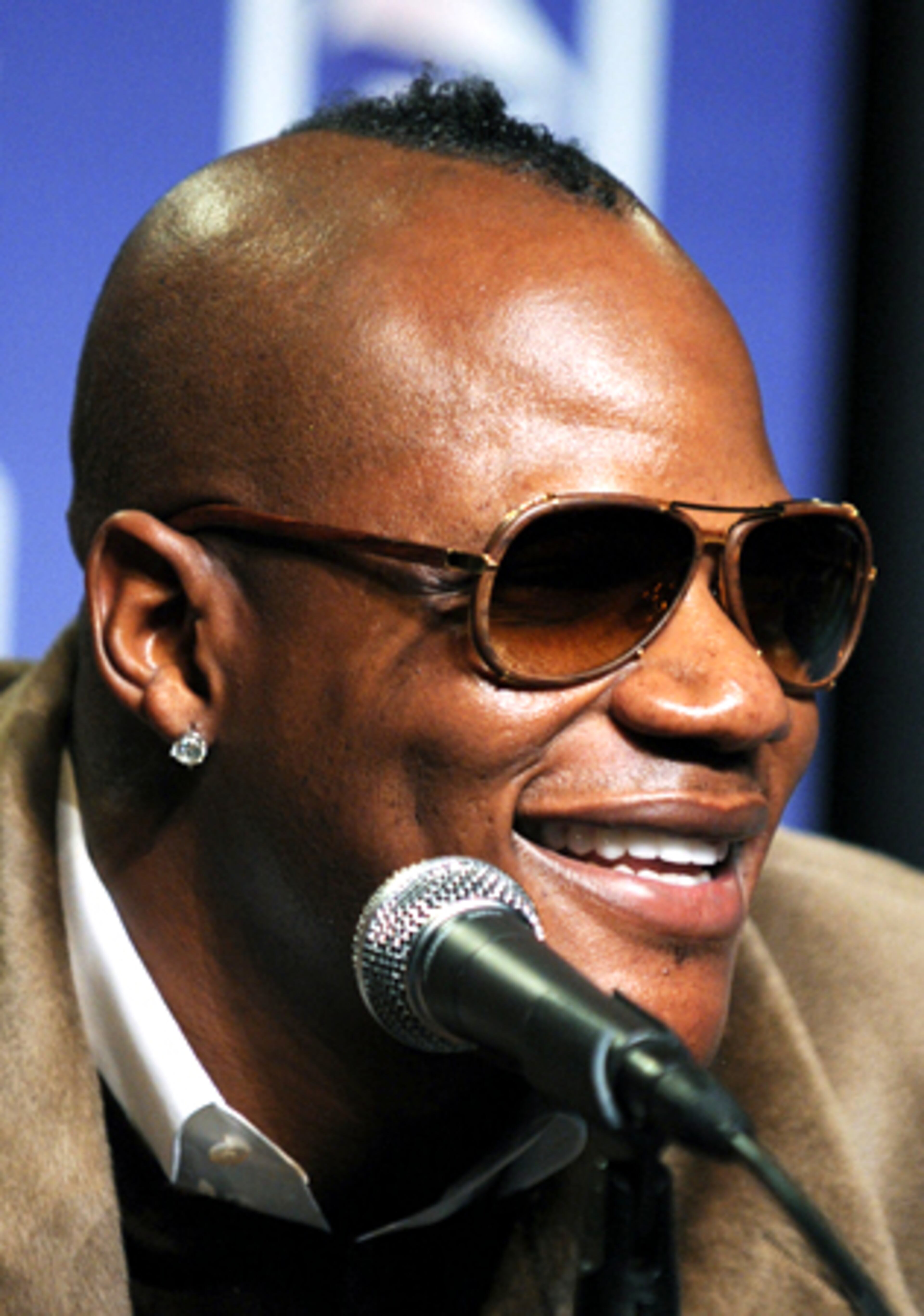 Songwriter-producer Sean Garrett answers questions during the evolution of song workshop. Garrett has experience working with Grammy-winning artists. The list includes Usher, Lil Jon, Ludacris, Nelly, Beyonce, Janet Jackson and Gwen Stefani.