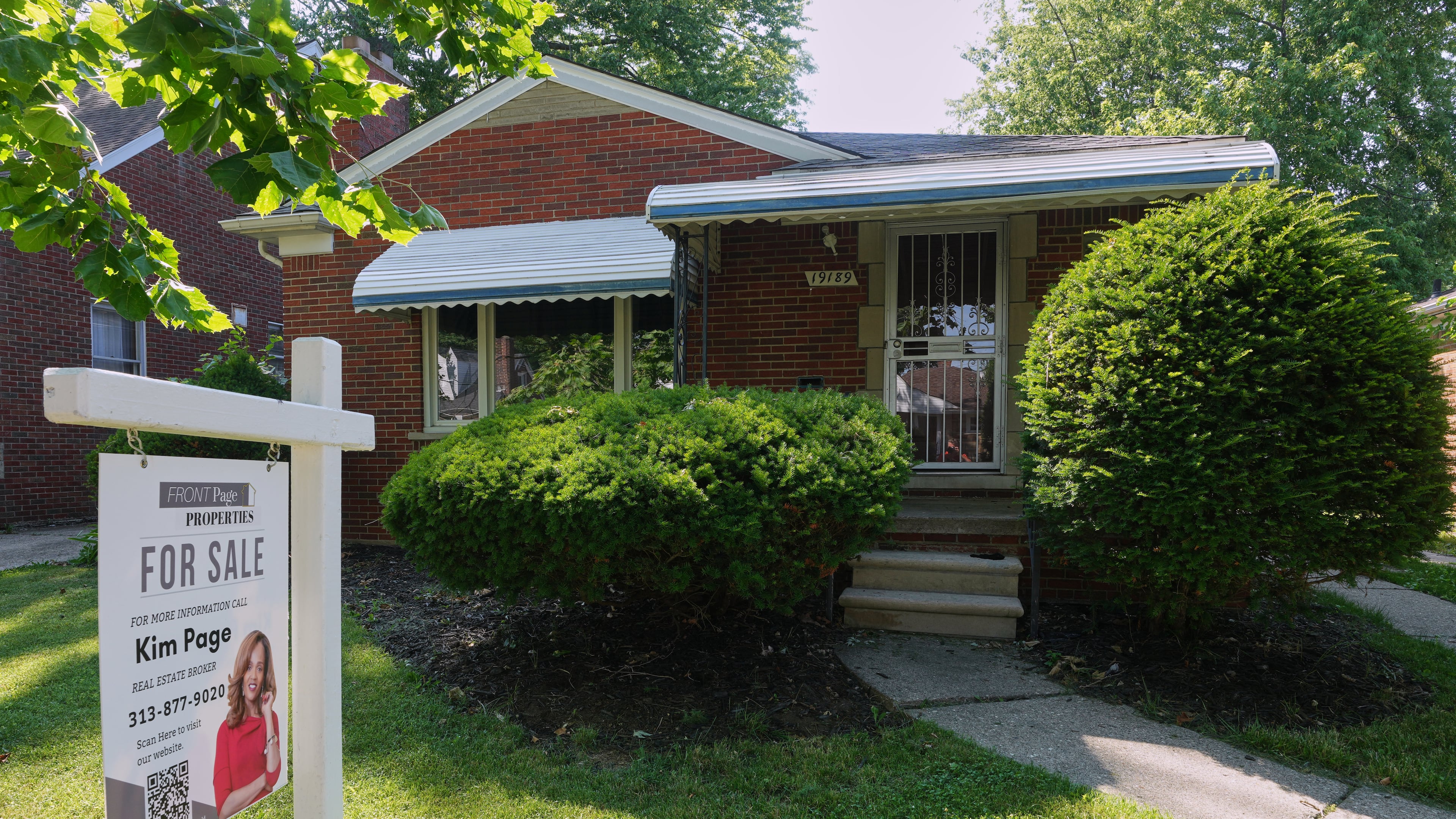 An existing home for sale is shown Tuesday, July 7, 2026, in Detroit. (AP Photo/Paul Sancya)