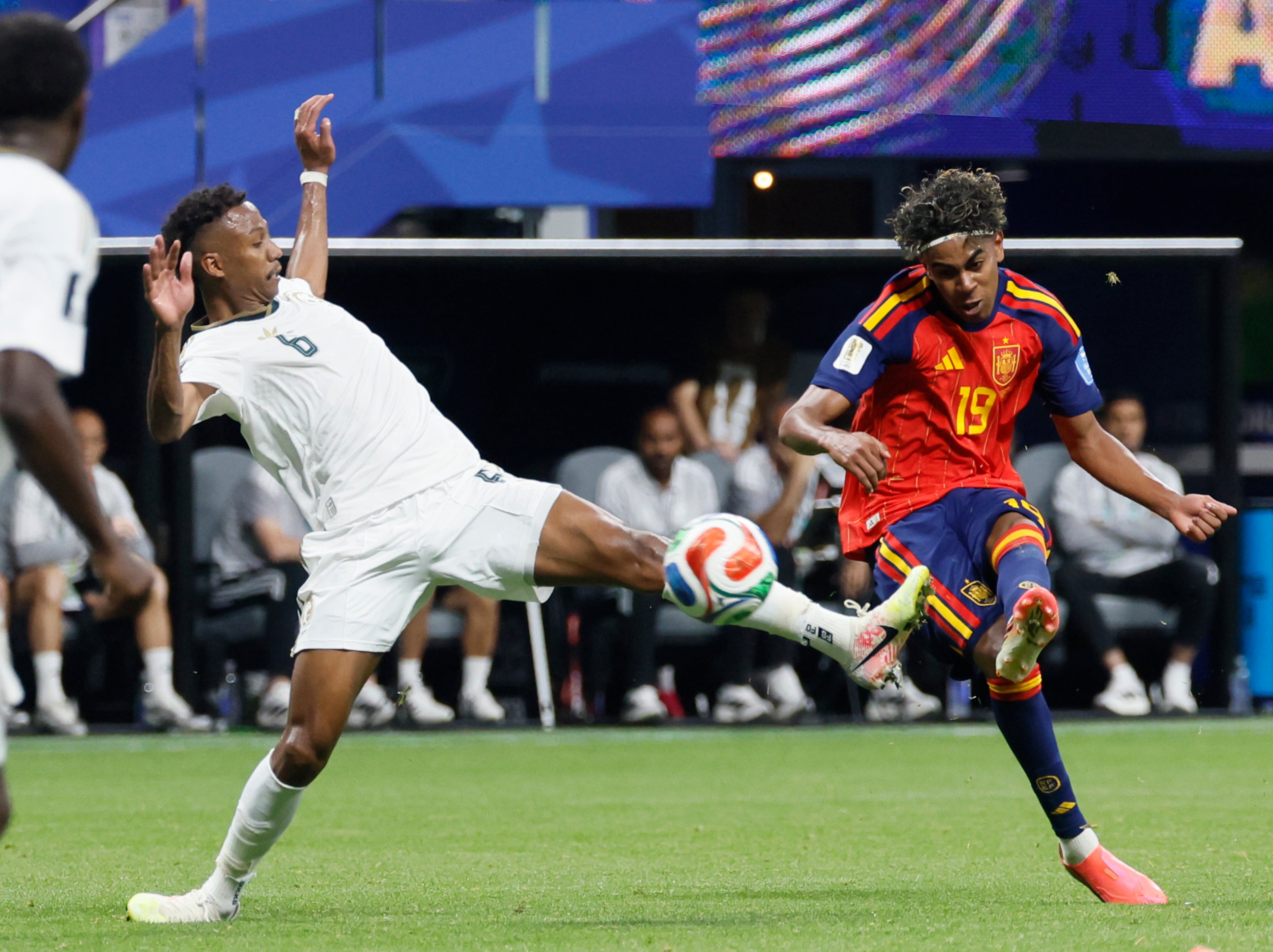 Saudi Arabia's Nasser Al-Dawsari (left) and Spain's Lamine Yamal battle for the ball during the first half of the Spain vs. Saudi Arabia World Cup match Sunday, June 21, 2026, at Atlanta Stadium. (Miguel Martinez/AJC)