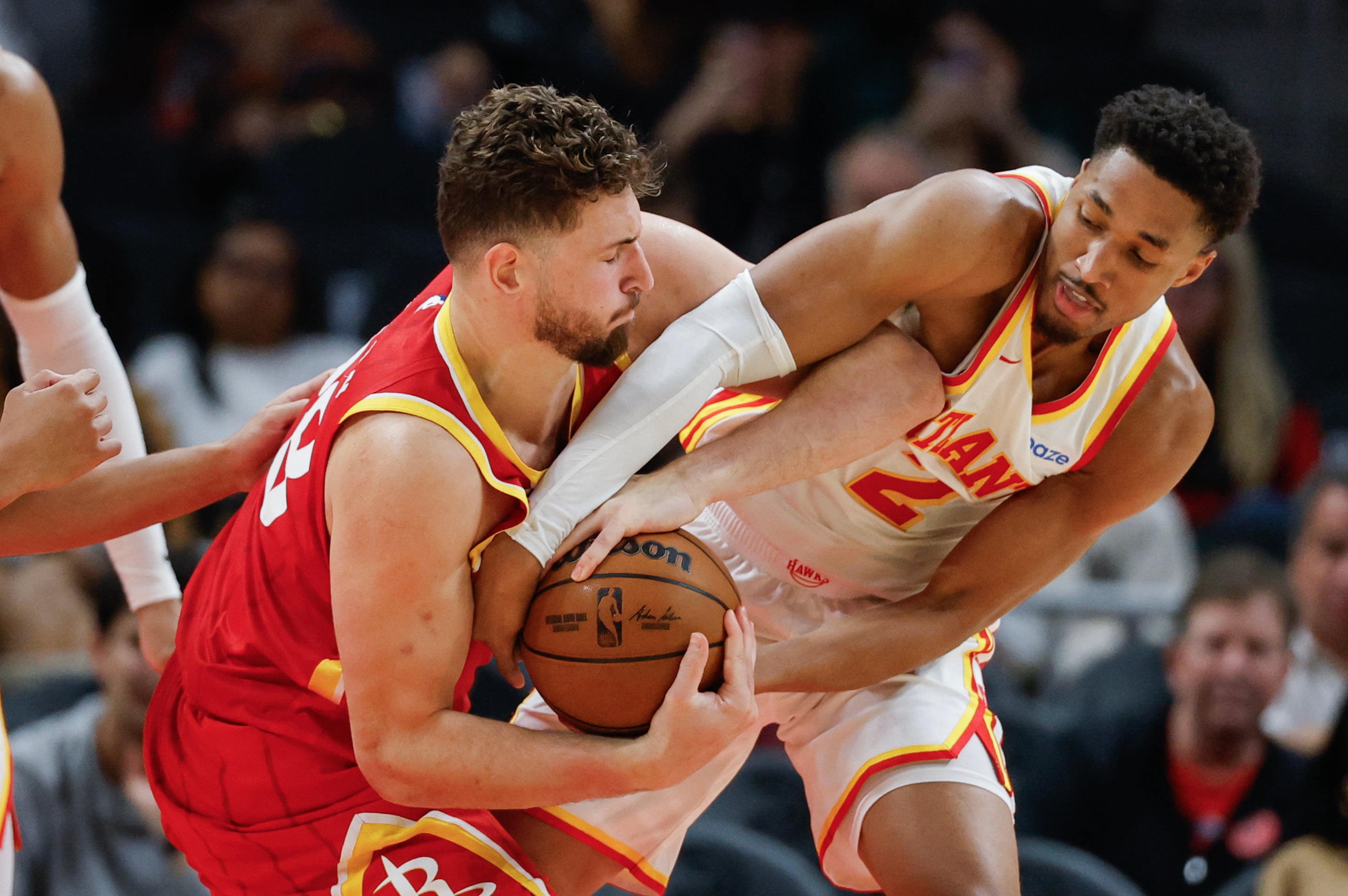 Rockets Hawks Basketball