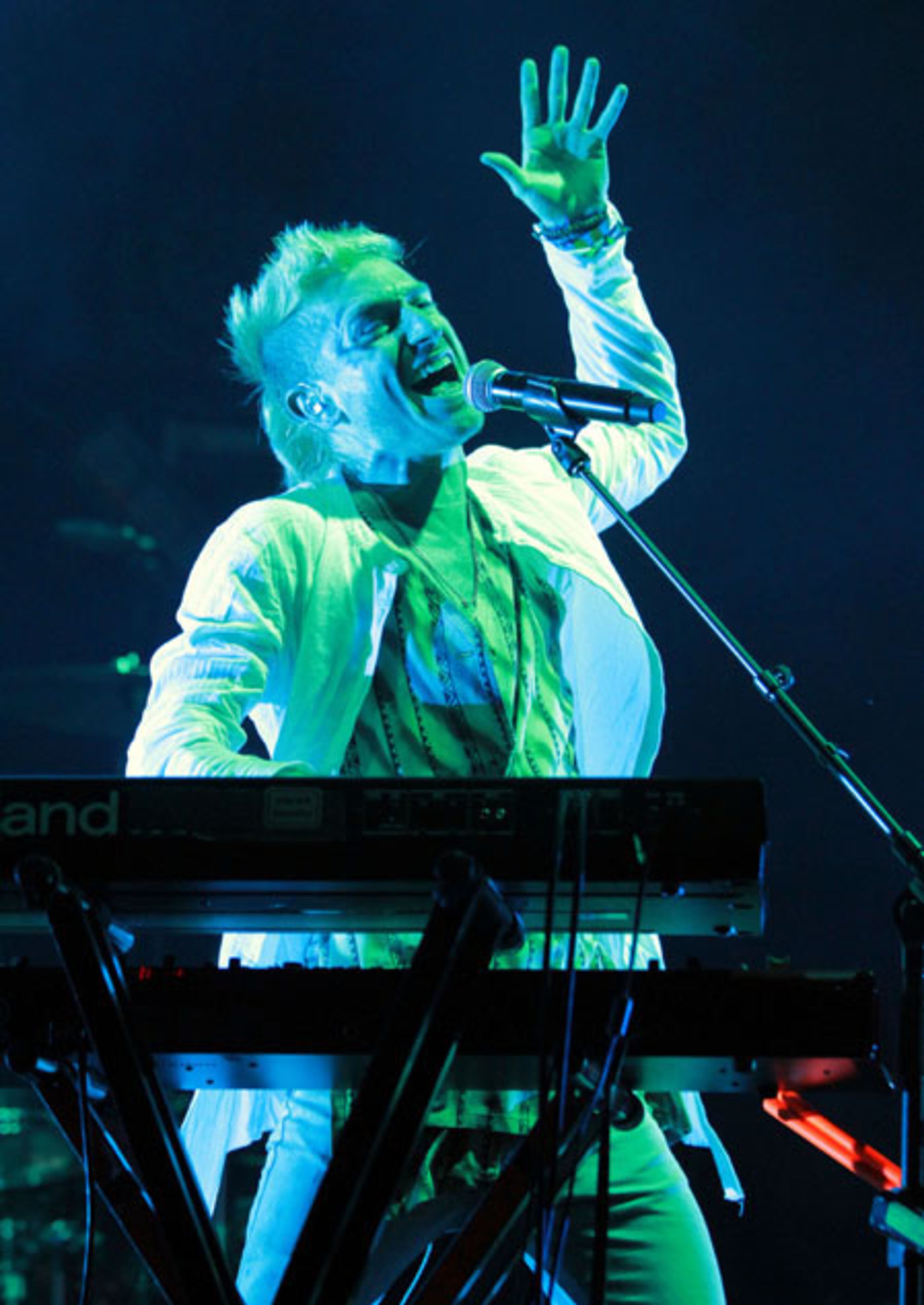 Walk the Moon perform. The fourth annual Shaky Knees Music Fest took over Centennial Olympic Park for three days of music offerings on four stages. Day Two was another beautiful day; Saturday, May 14, 2016, featured My Morning Jacket, Walk the Moon, The Decemberists, Huey Lewis & the News, Foals, The Dear Hunter and many more artists. Robb Cohen Photography & Video /www.RobbsPhotos.com