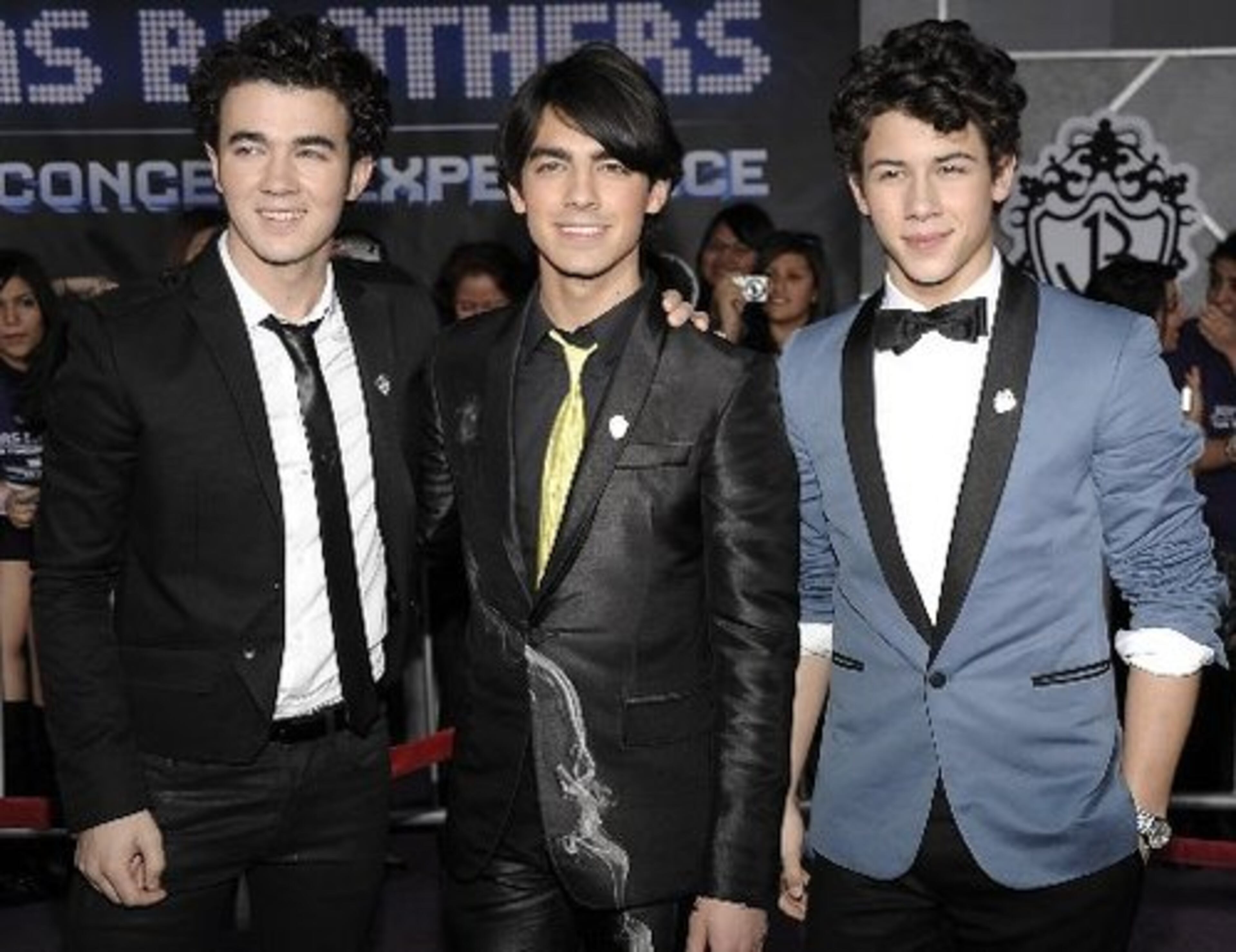 Kevin, Joe and Nick Jonas.