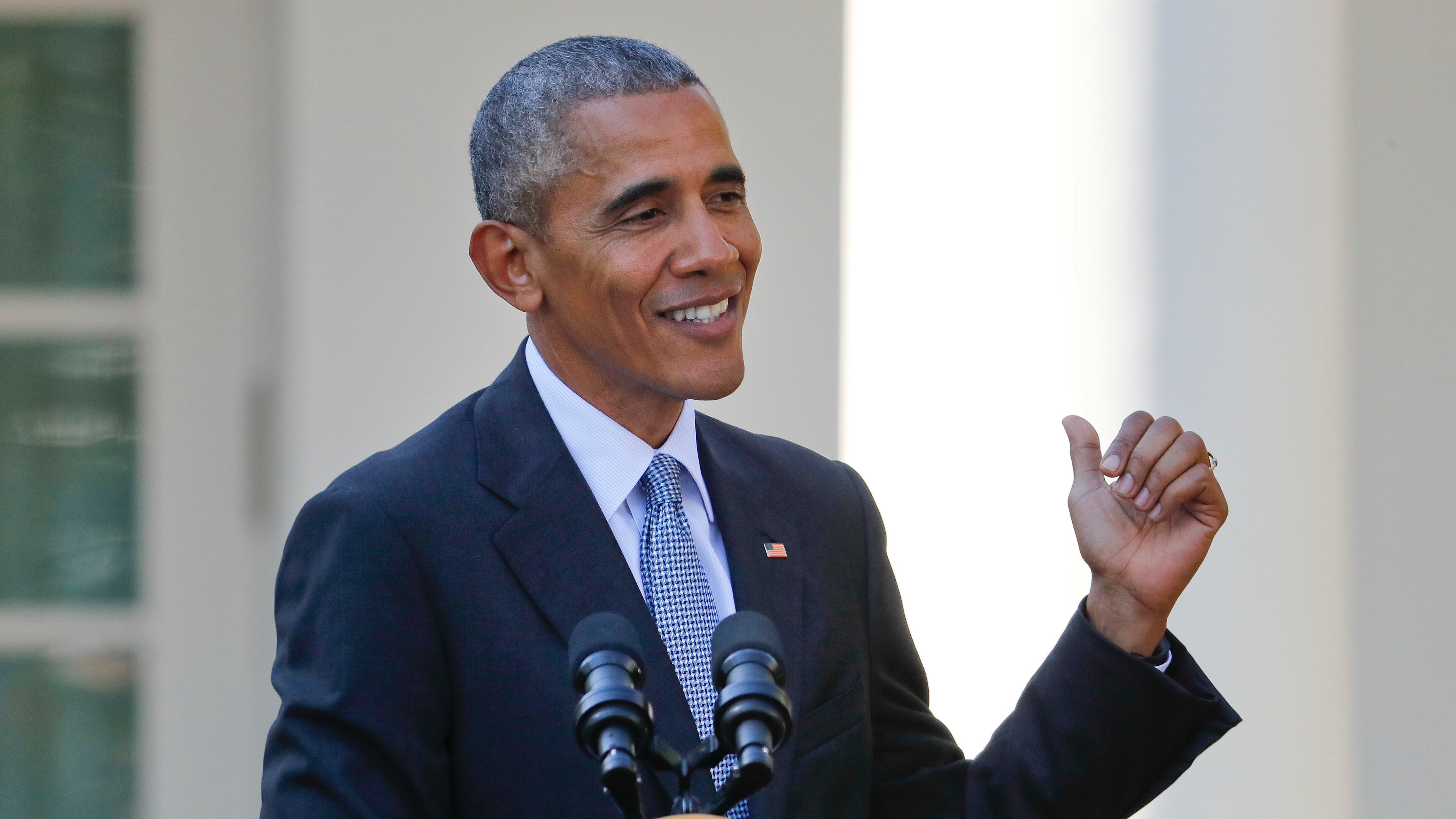 President Barack Obama answer a question during a joint news conference with Italian Prime Minister Matteo Renzi in the Rose Garden of the White House in Washington, Tuesday, Oct. 18, 2016. (AP Photo/Pablo Martinez Monsivais)