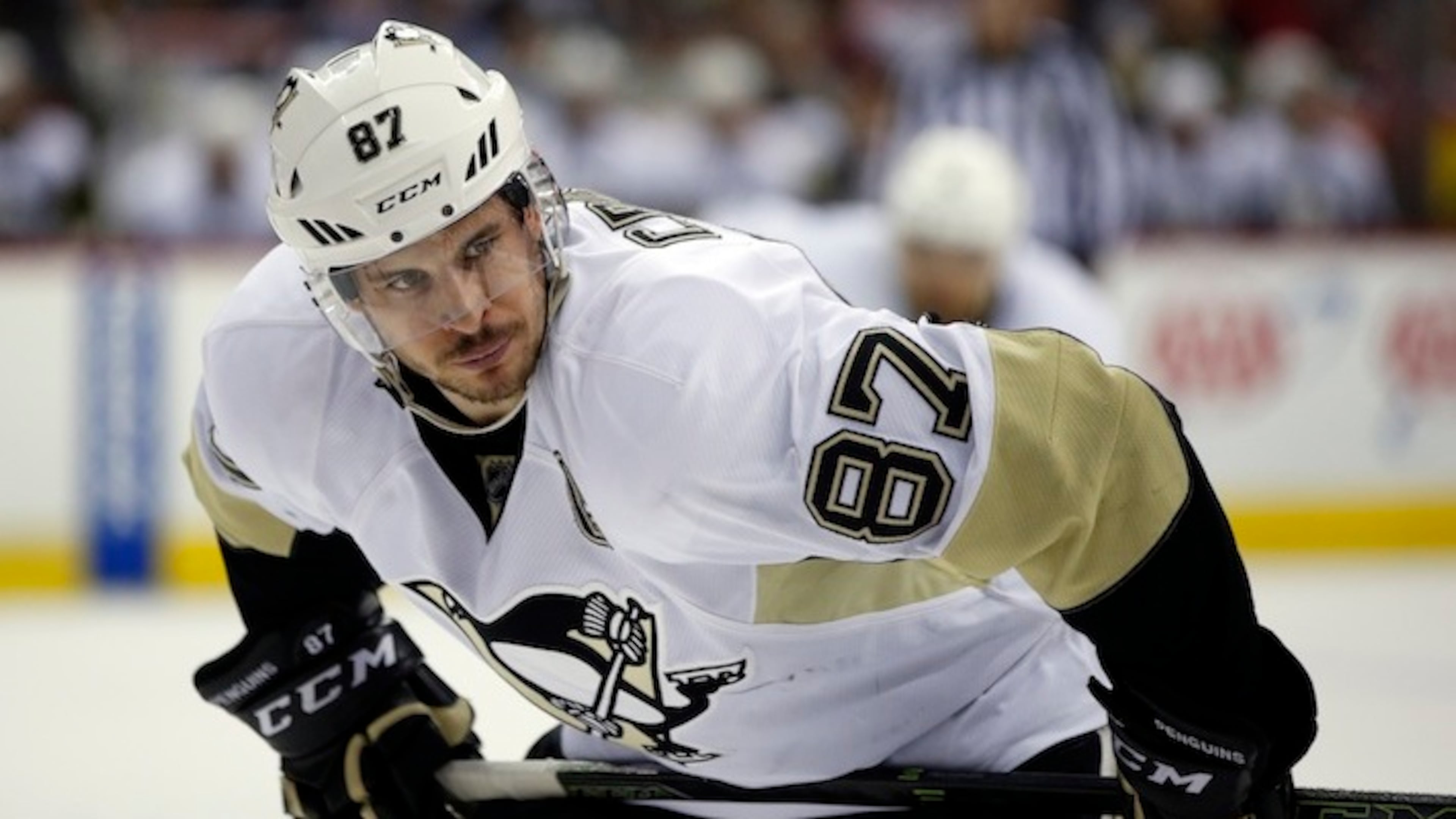 Pittsburgh Penguins center Sidney Crosby (87) prepares for a faceoff in the second period of an NHL hockey game against the Washington Capitals, Thursday, April 7, 2016, in Washington. (AP Photo/Alex Brandon)