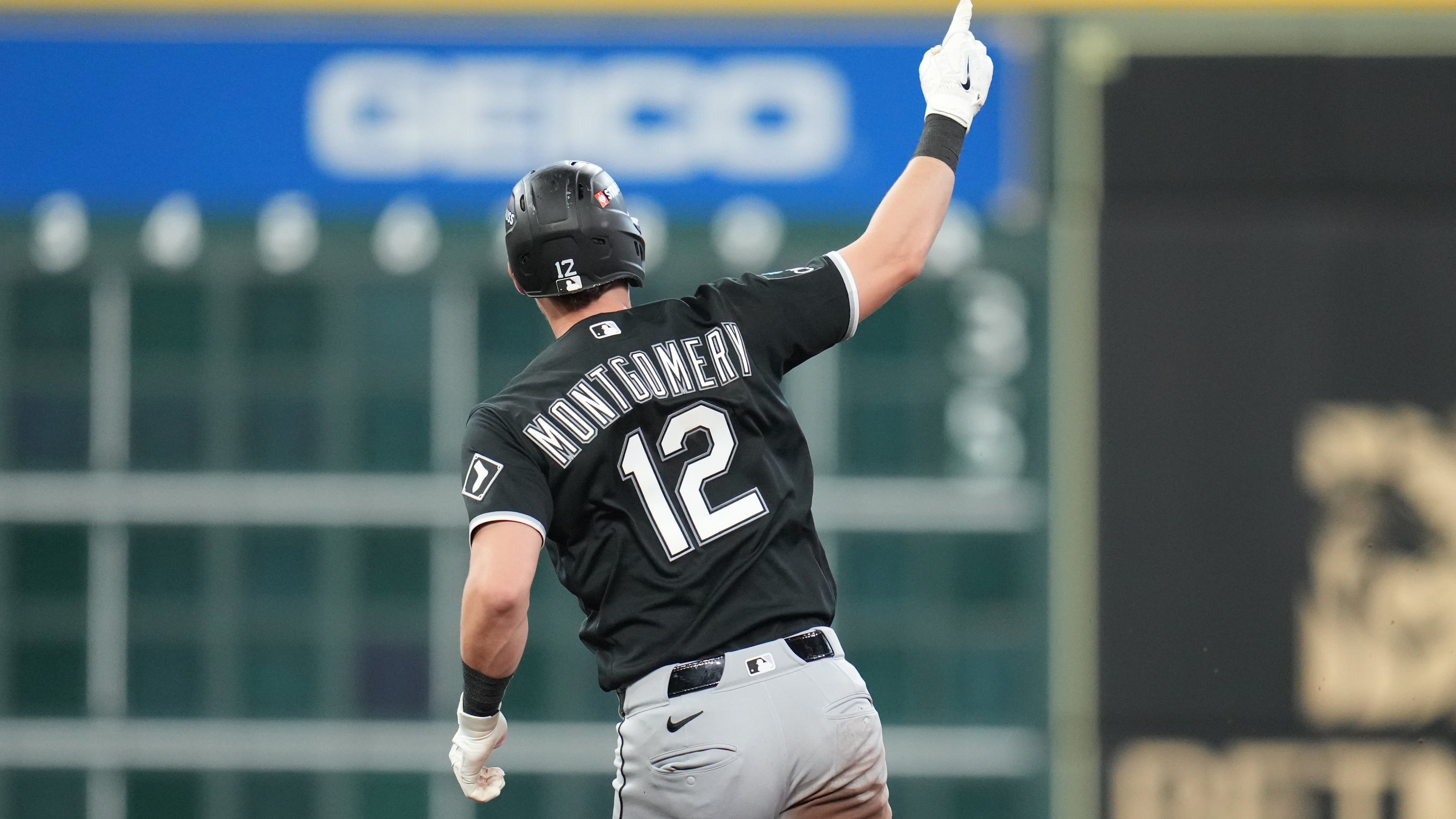 Chicago White Sox's Colson Montgomery (12) runs the bases after hitting a solo home run during the fourth inning in Game 1 of baseball's American League Wild Card Series against the Houston Astros, Tuesday, Sept. 29, 2026, in Houston. (AP Photo/Karen Warren)