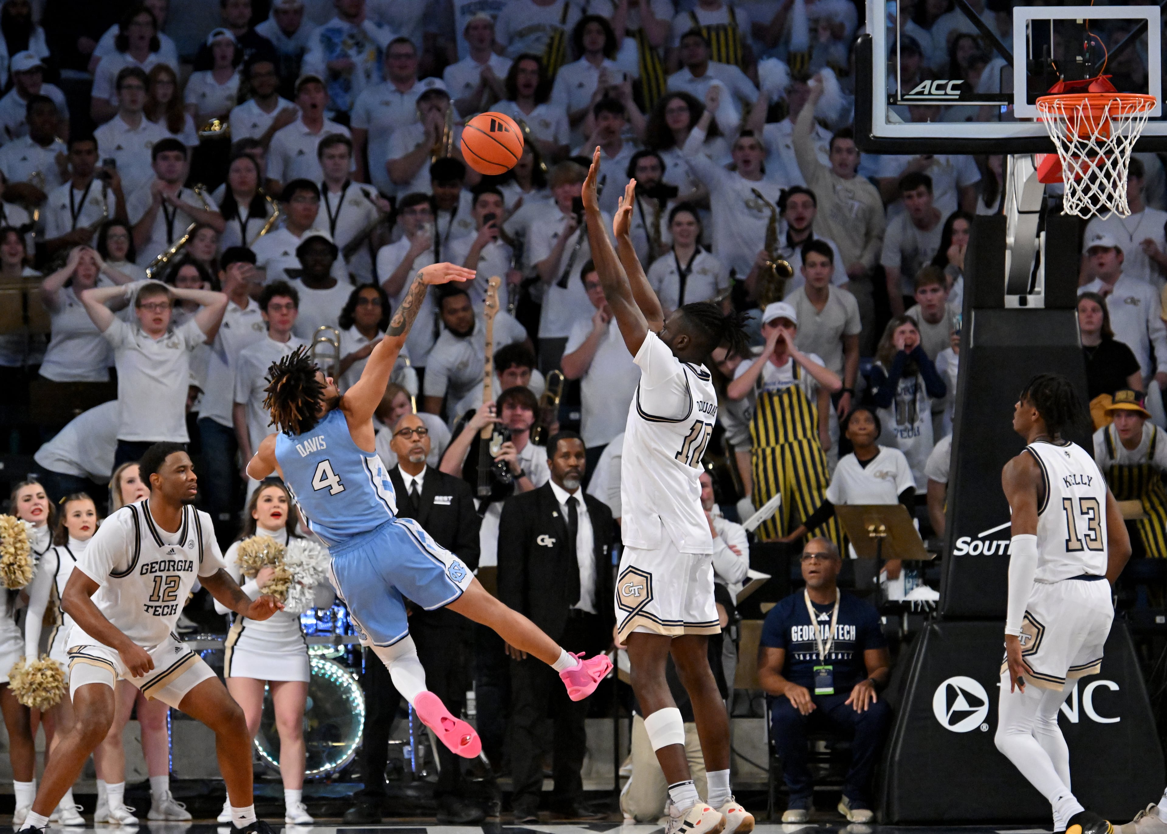 North Carolina guard RJ Davis (4) is not able to score at the end of the second half in an NCAA college basketball game at Georgia Tech’s McCamish Pavilion, Tuesday, January 30, 2024, in Atlanta. Georgia Tech won 74-73 over North Carolina. (Hyosub Shin / Hyosub.Shin@ajc.com)