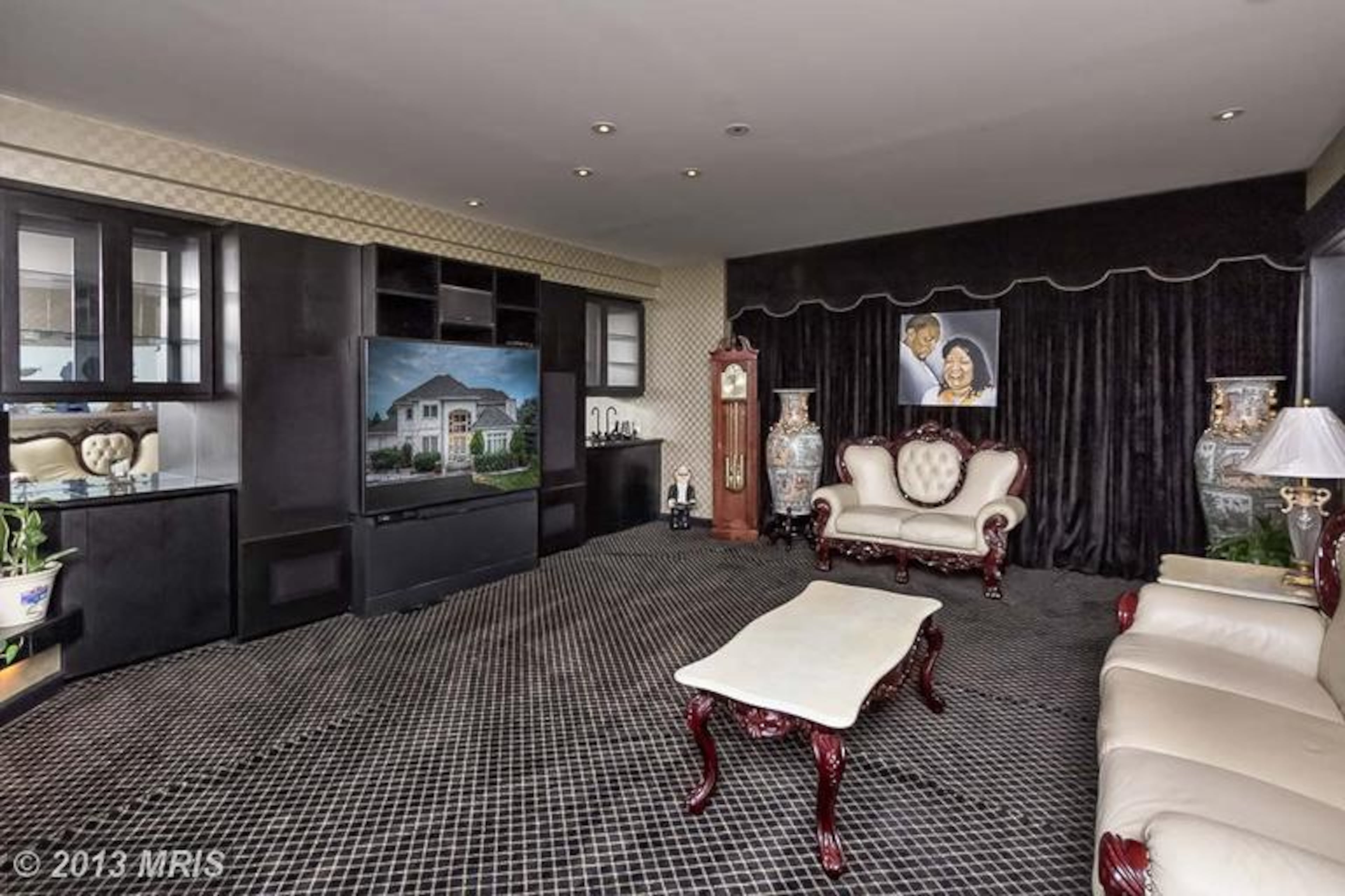 Retired Baltimore Ravens linebacker Ray Lewis is selling his Owings Mills, Md., home for $1.1 million. According to the listing by Keller Williams Realty Baltimore, the 4,283-square-foot estate sits on two acres and includes four bedrooms, 3 1/2 baths, a sauna, a steam shower, two fireplaces and an Olympic-sized pool. Take a peek inside the home, which the Huffington Post called "unusual" and "seriously individualistic."