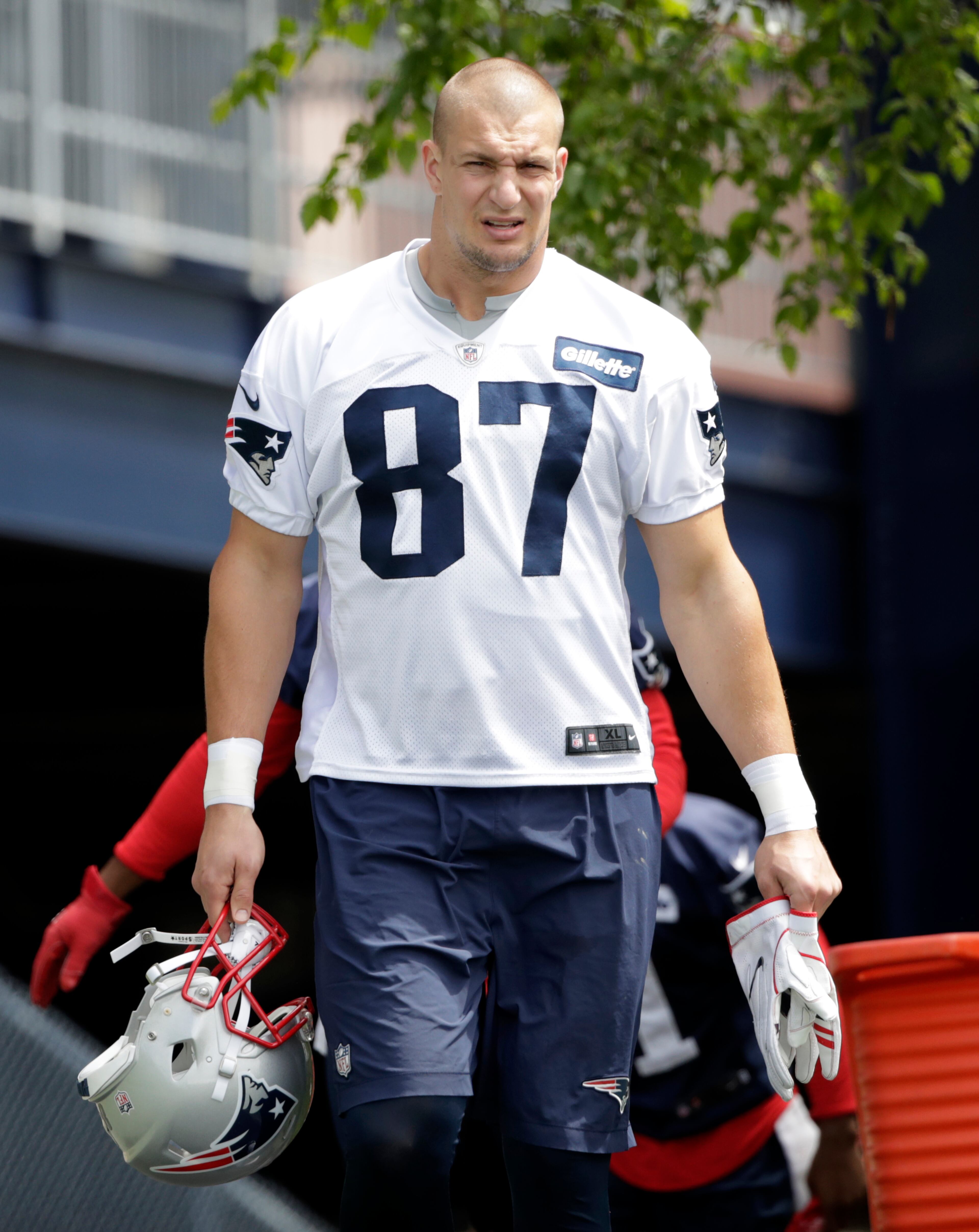 ..... and rounding out the list at No. 10 is Patriots tight end Rob Gronkowski.
