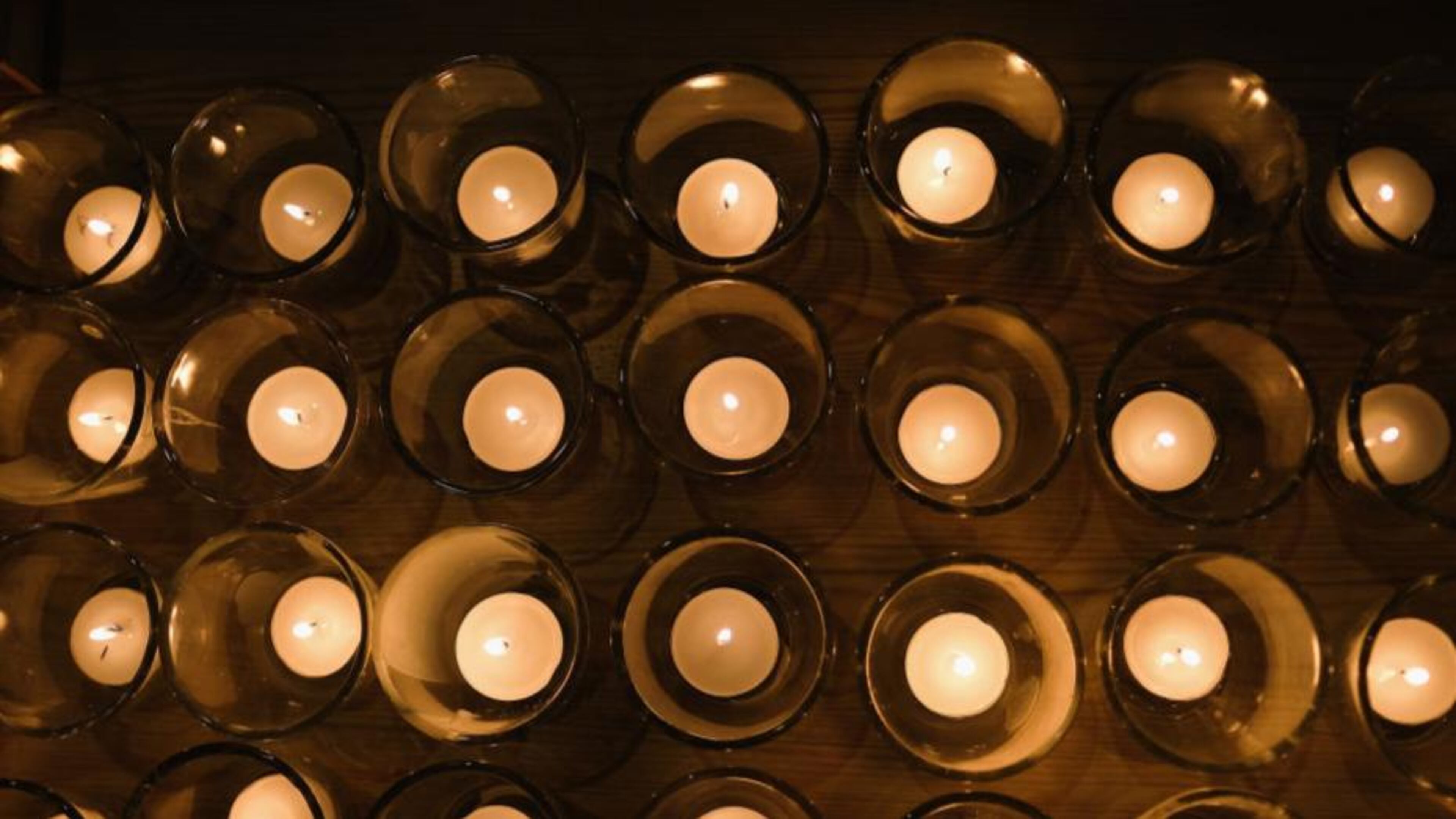 Terry Ward would not have approved of candles to remember him by, so his daughter wrote a hilarious obituary to honor his memory.