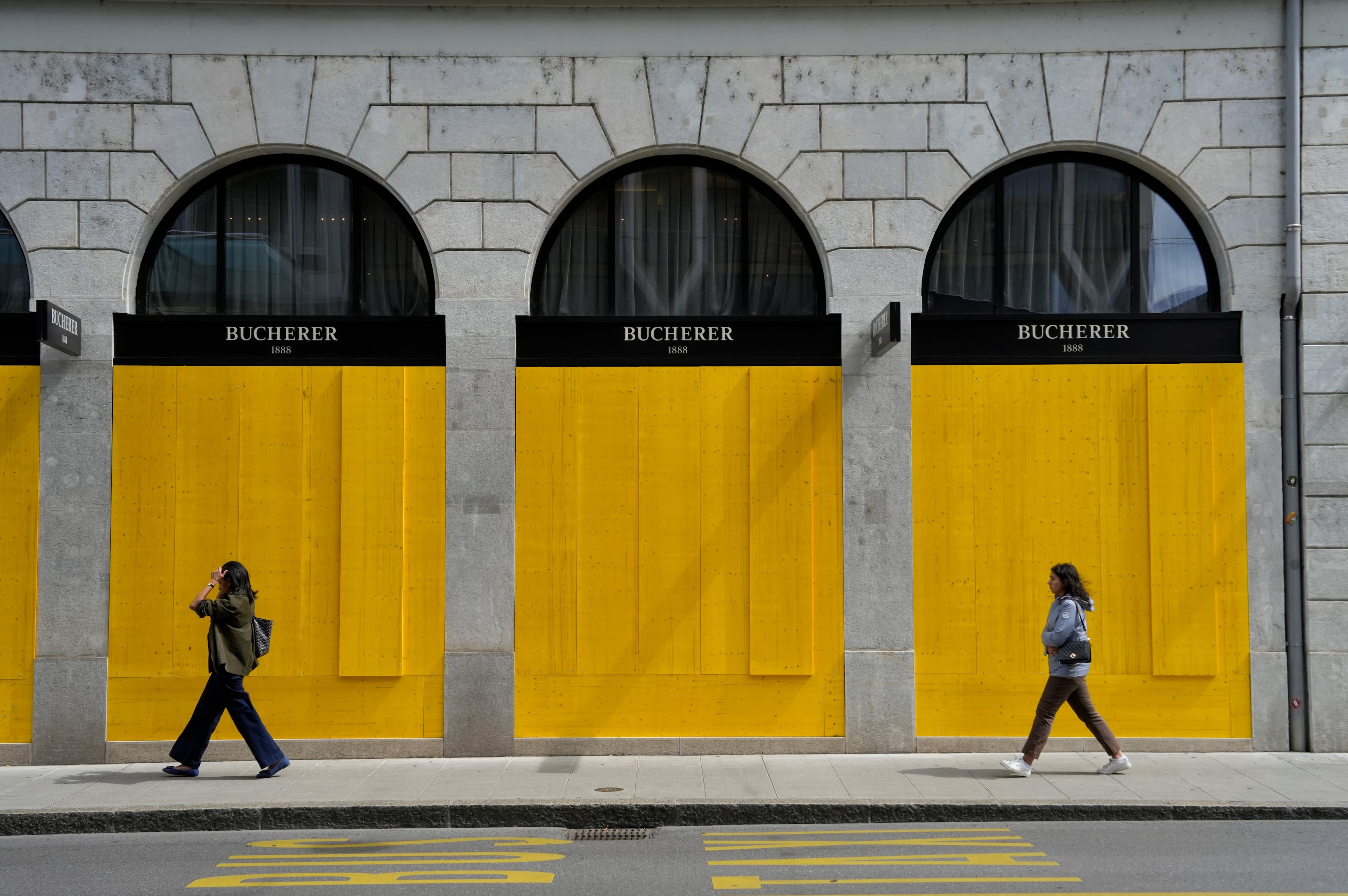 Switzerland France G7 Security