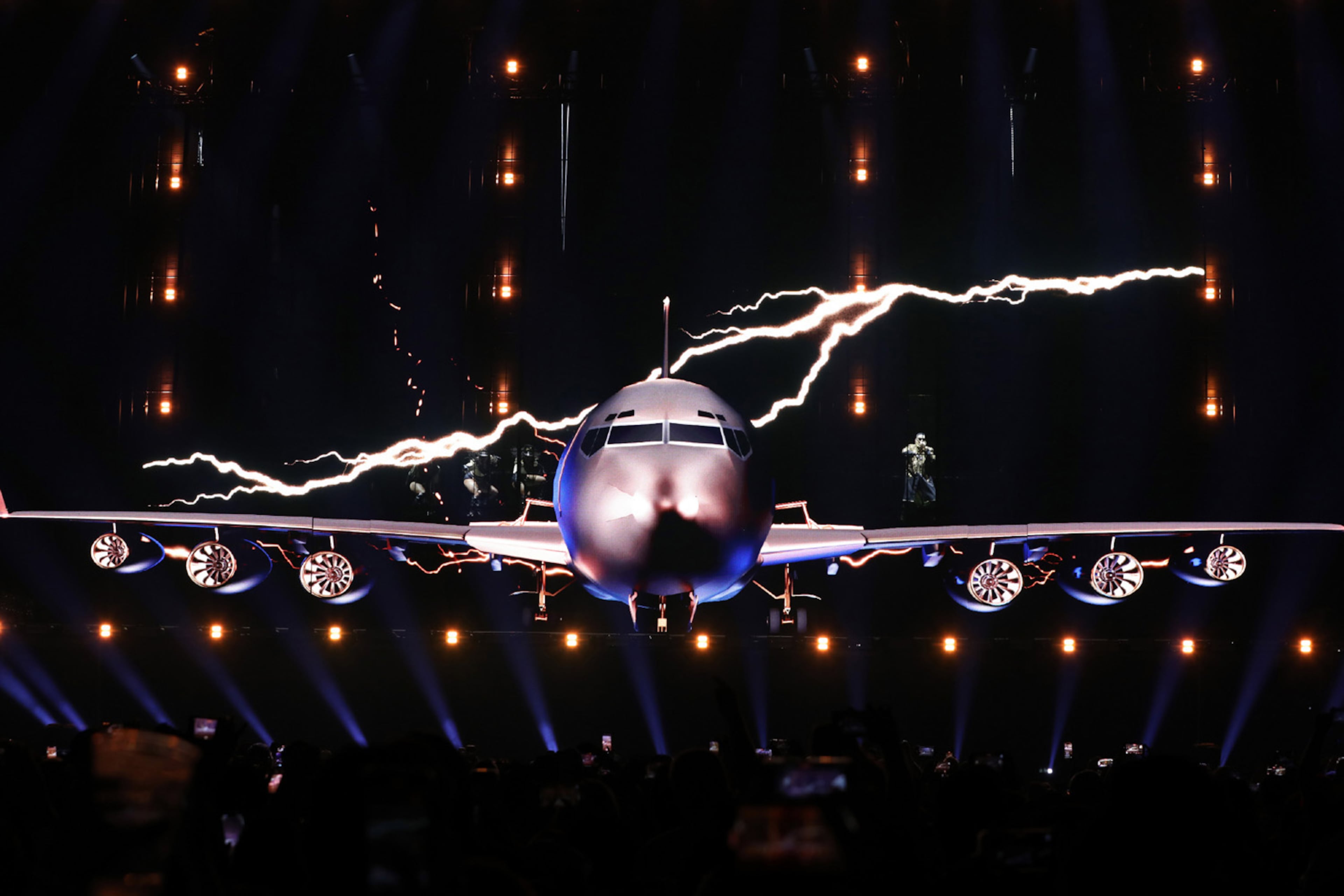 Puerto Rican hip-hop star Daddy Yankee energized a sold out State Farm Arena on Tuesdat, August 23, 2024.
Robb Cohen for the Atlanta Journal-Constitution