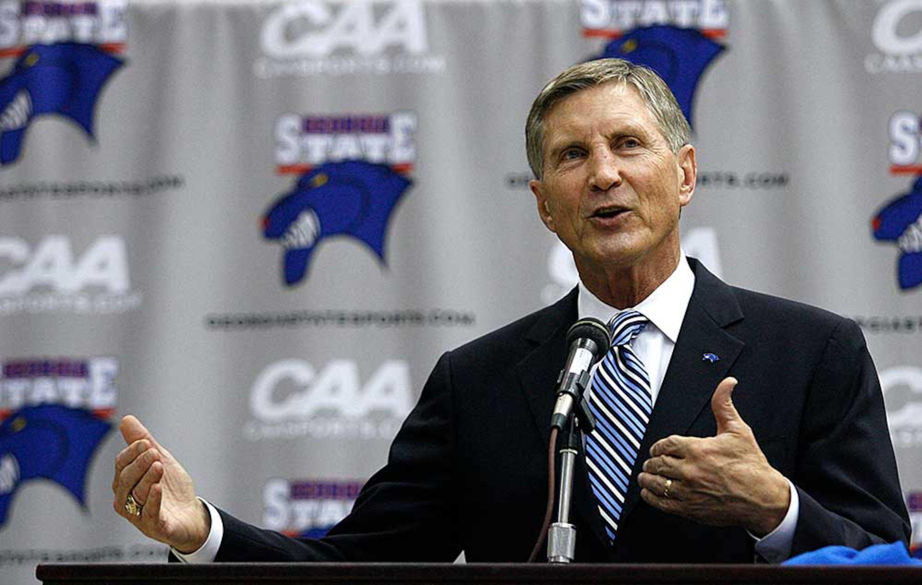 Bill Curry is named Georgia State University's first football coach during an afternoon press conference June 12, 2008. Alexander Acosta / AJC
