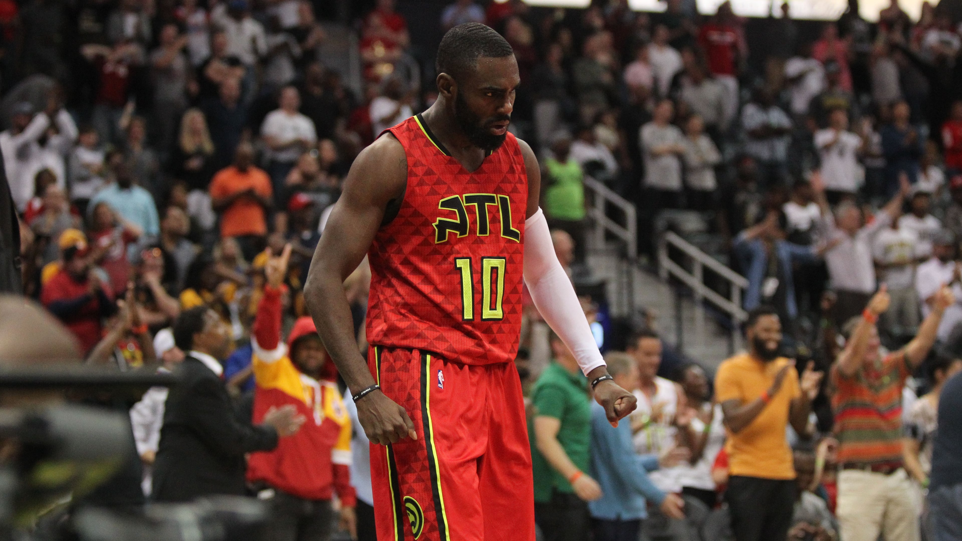 Atlanta Hawks guard Tim Hardaway Jr. reacts after a play in the 126-125 overtime victory over the Cleveland Cavaliers Sunday. (HENRY TAYLOR / HENRY.TAYLOR@AJC.COM)