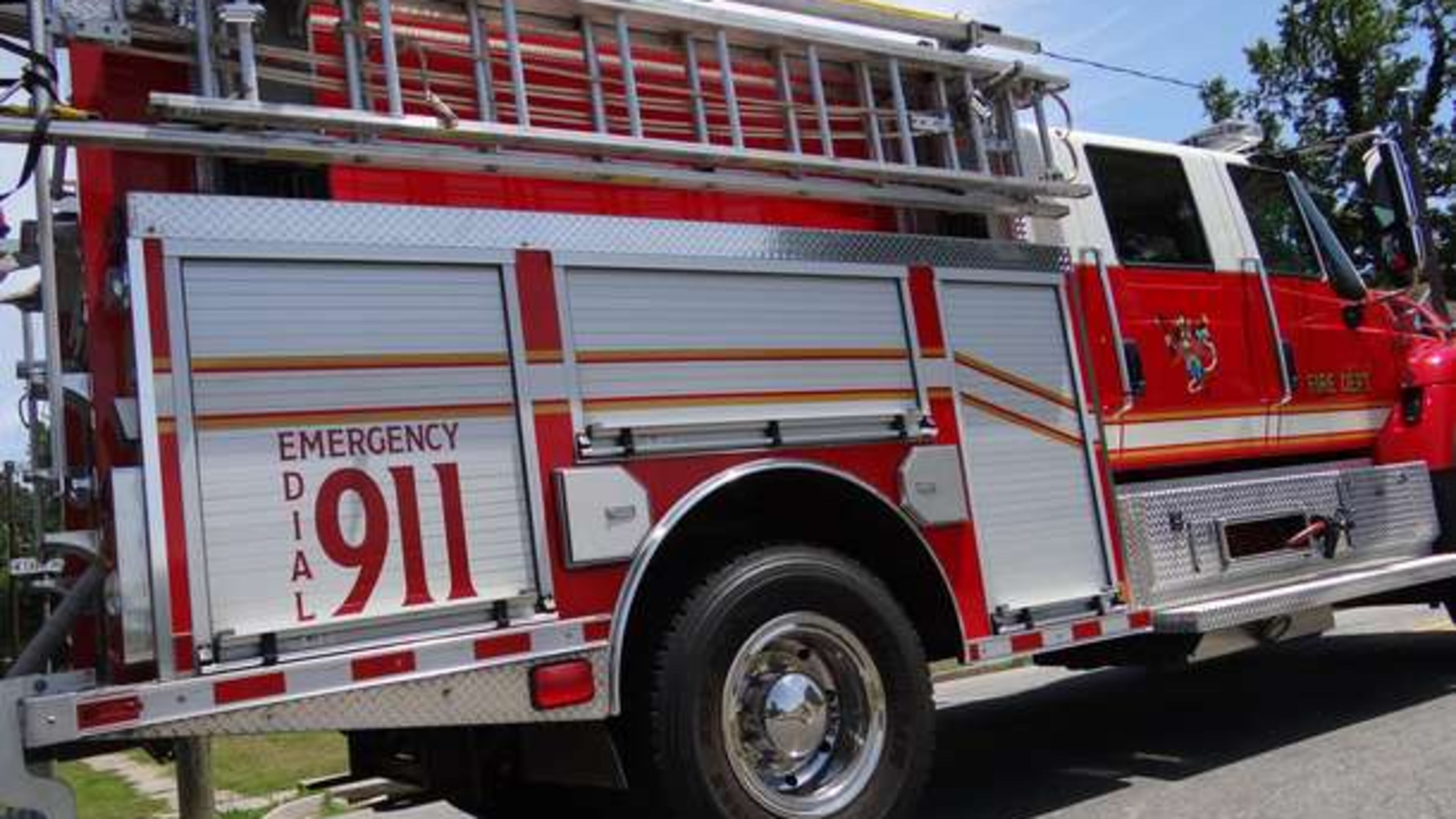 With the new Marietta TravelSafely app, traffic lights can be programmed to stay green to speed access for first responders and warn drivers, cyclists and pedestrians. WSB file photo