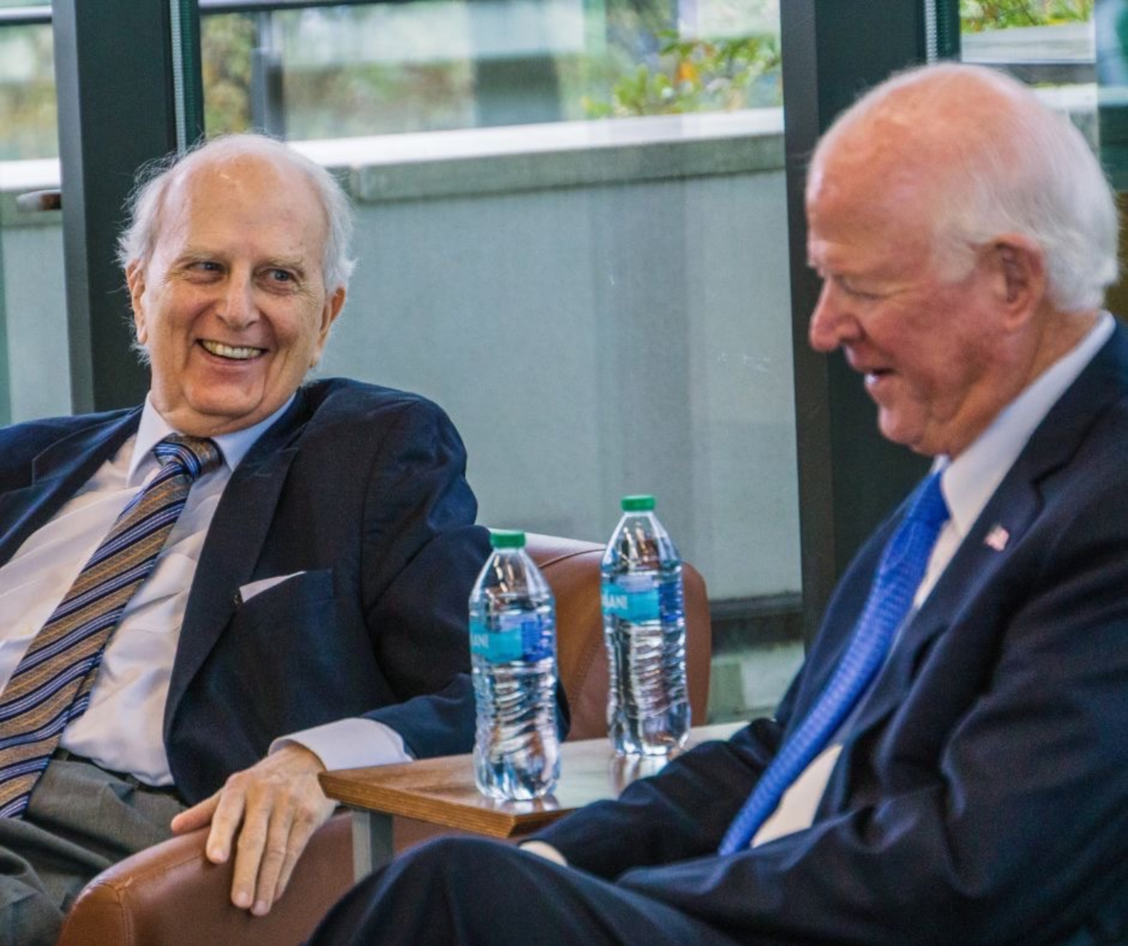 Former Gov. Roy Barnes and former U.S. Sen. Saxby Chambliss. Audrey Haynes/UGA
