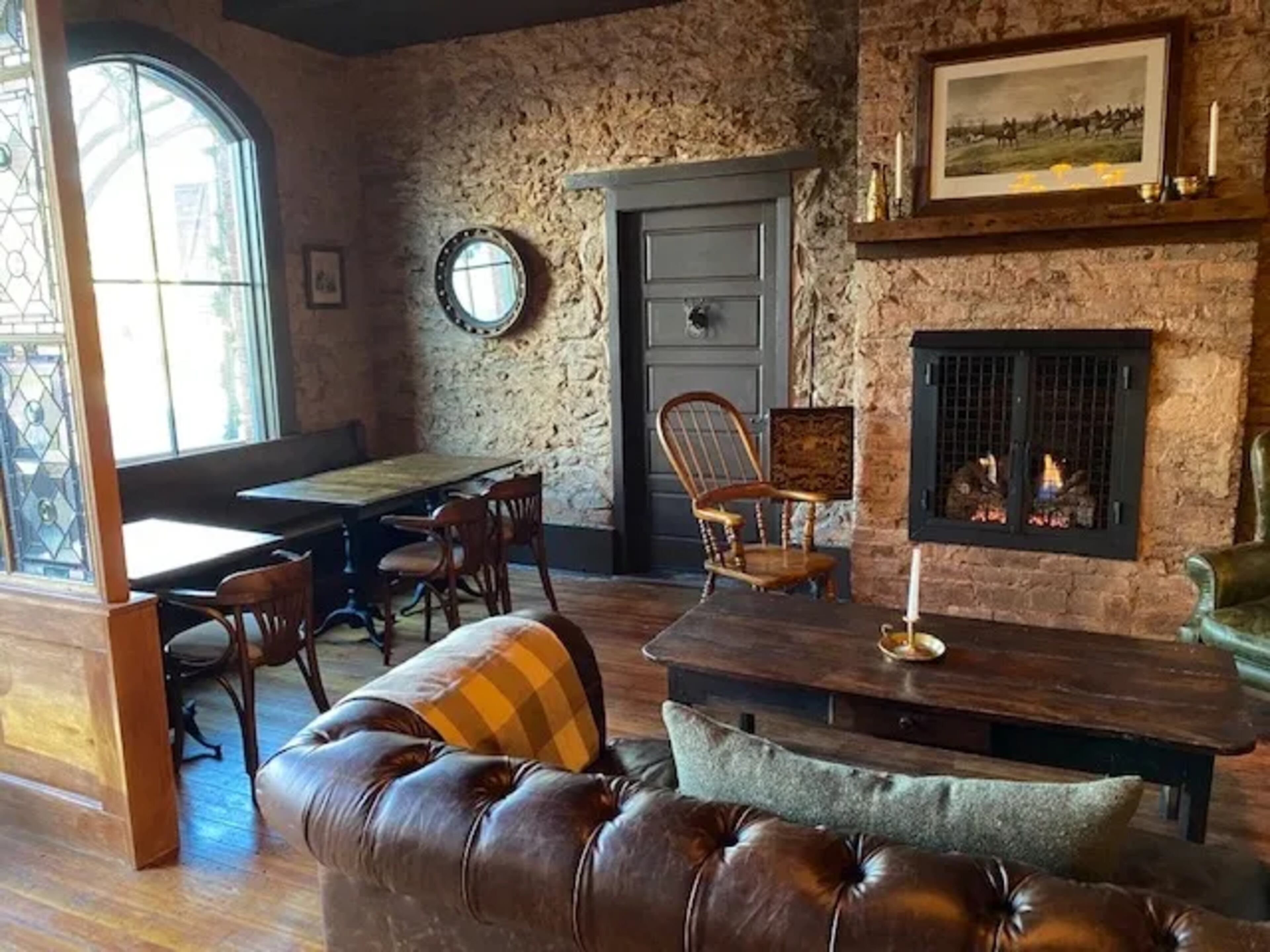 Interior of Hart & Crown tavern in Madison, Georgia. (Courtesy of Mad Hospitality)