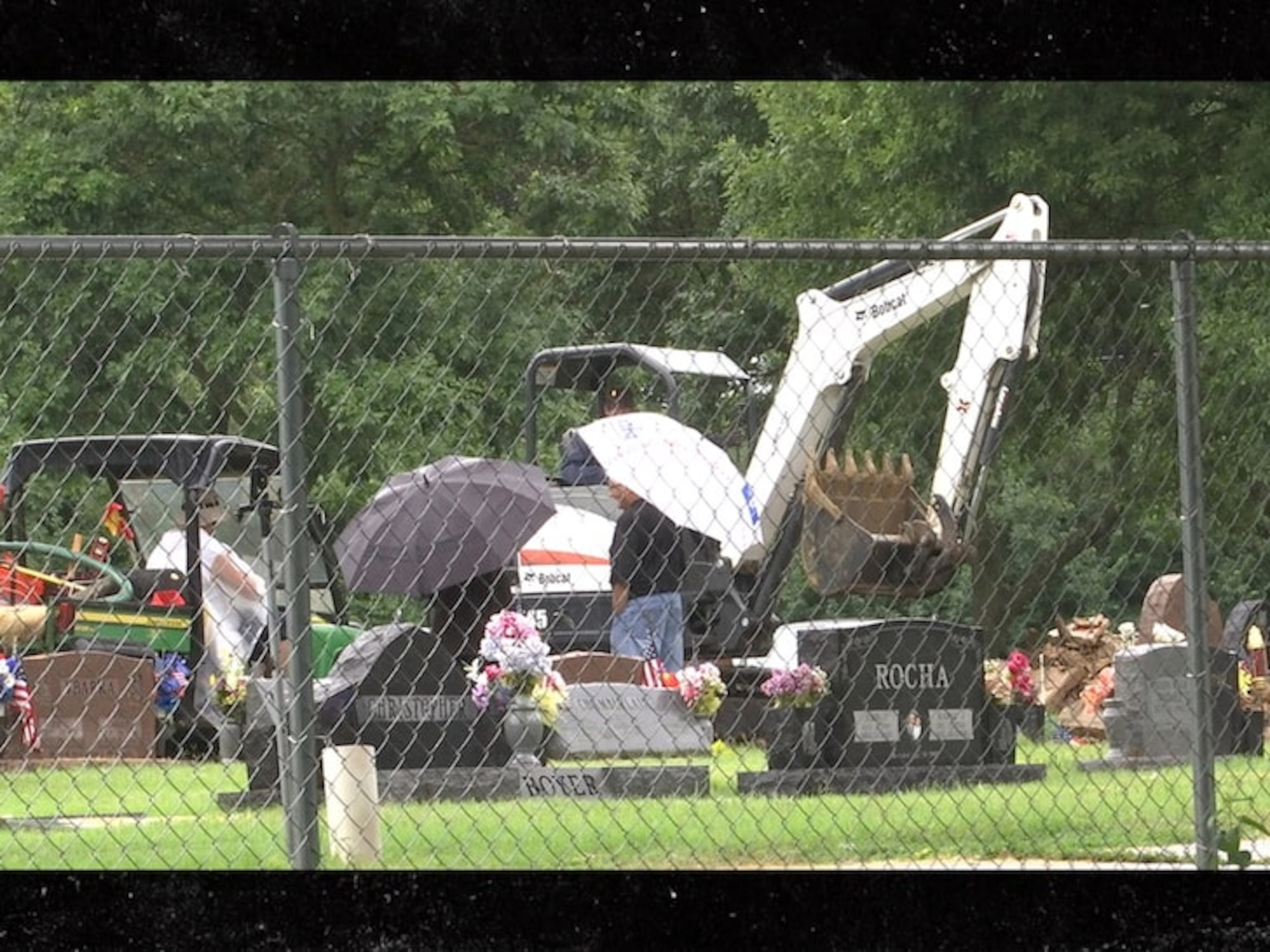 The FBI has exhumed the body of a man found dead in 2004 a month after he disappeared from a house party in Kansas — a cold case that received renewed attention earlier this month when it was featured in the Netflix reboot of "Unsolved Mysteries." The suspicious death of Alonzo Brooks has been on the FBI radar since at least 2019, when the bureau first reopened the case. Since then, authorities have collected new evidence going back 16 years and have reinterviewed witnesses who attended the farmhouse party in La Cygne, Kansas, where Brooks was last seen alive.