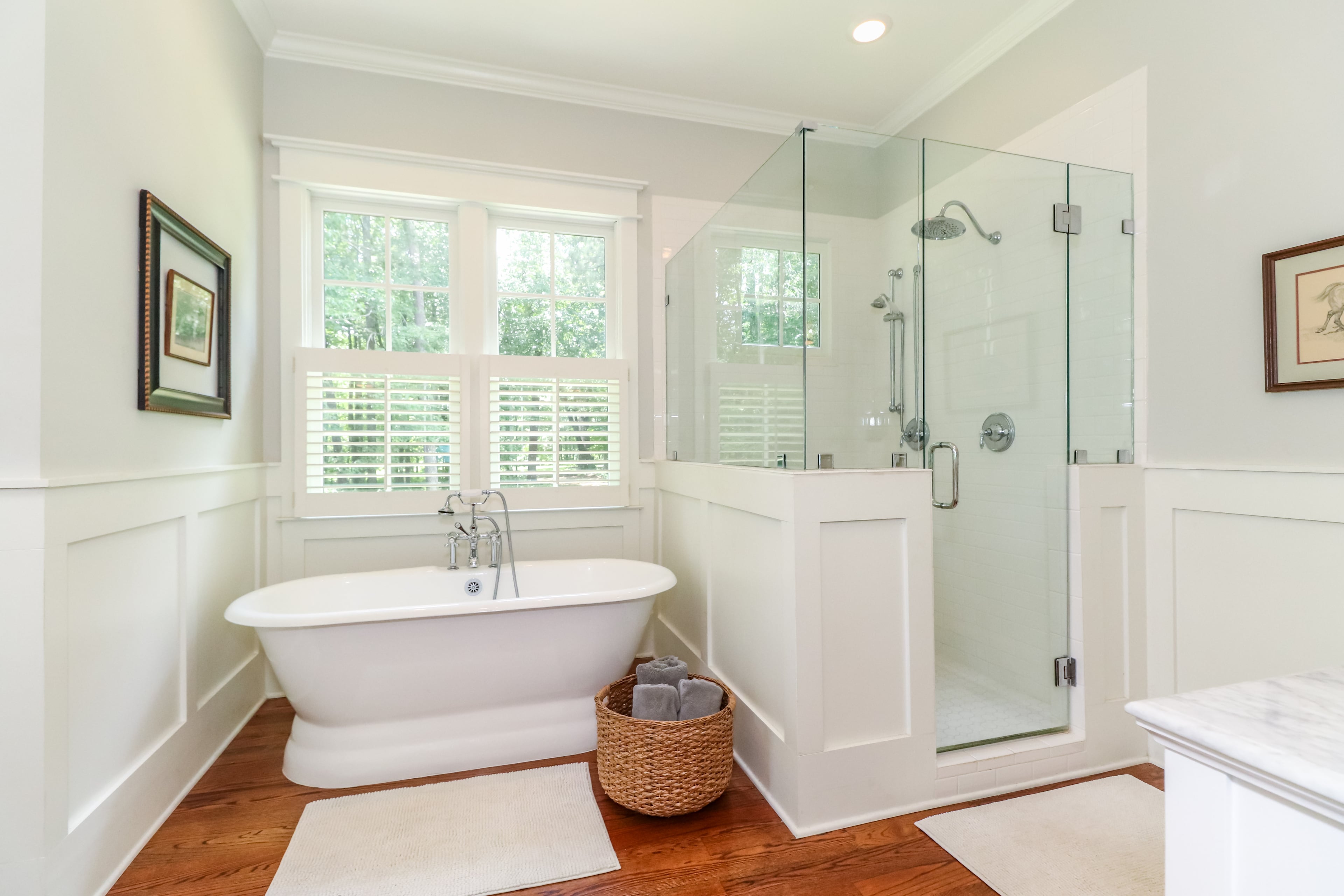 Country music's Jo Dee Messina has placed her Atlanta mansion on the market, and it's an absolute luxury listing stunner.
Courtesy of Tyler Willis Photography