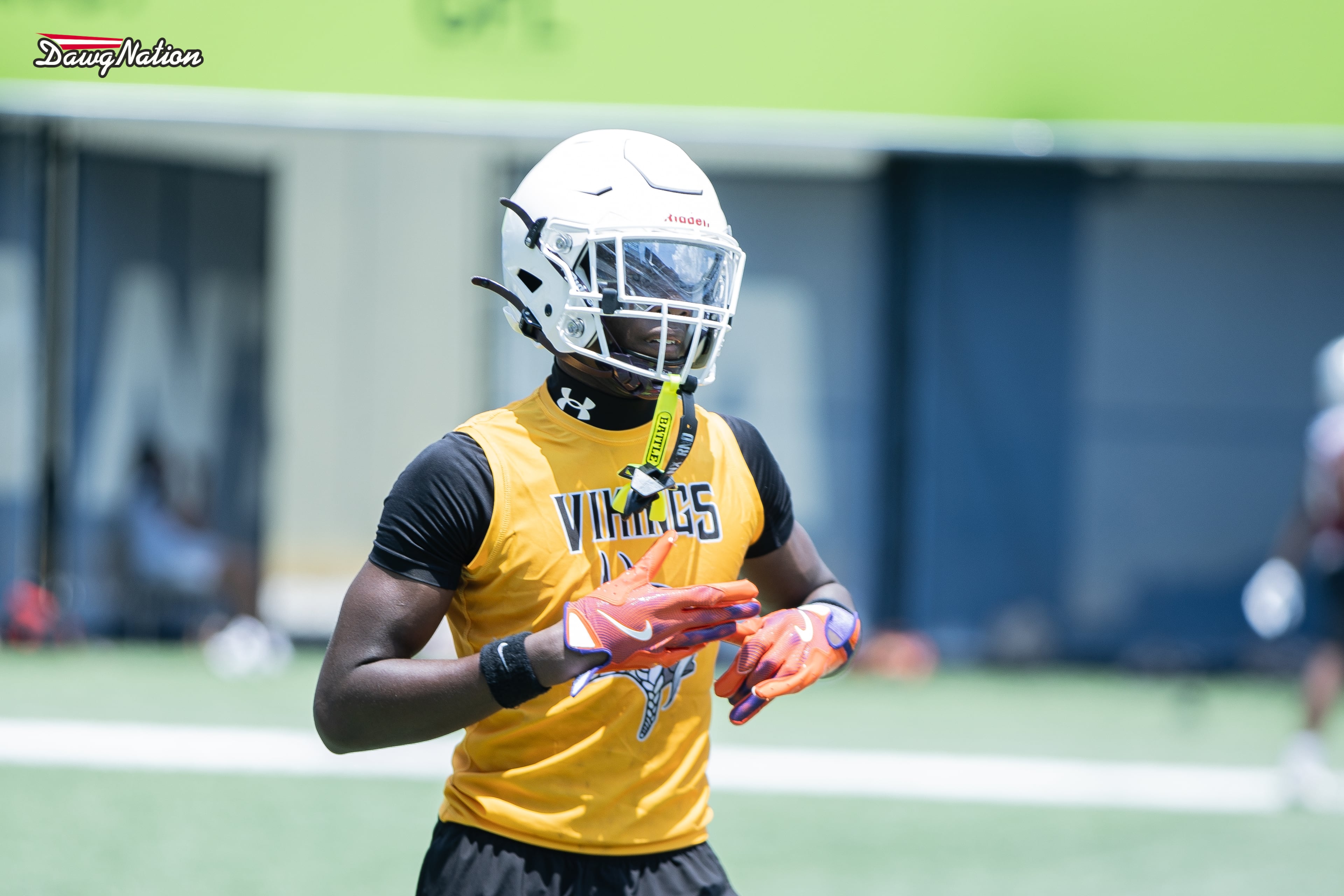 Lakeside High School DB Seth Williams is one of the fastest-rising recruits in the nation. The Class of 2027 safety says he's down to Clemson and Georgia right now. (Jeff Sentell/DawgNation)