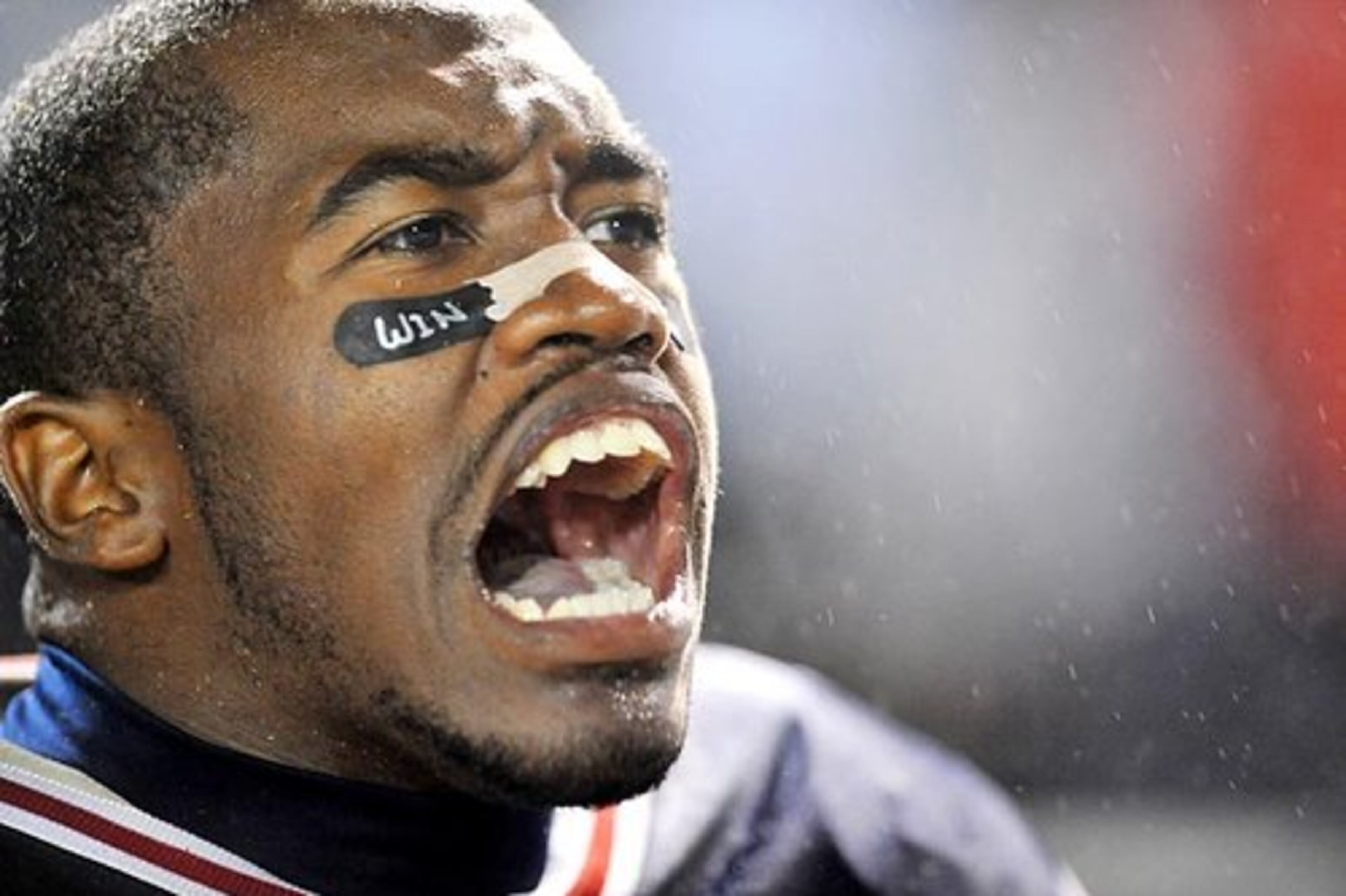 Scales recently made a football/academic decision, and Harvard proved to be the winner over Columbia University, Air Force and Presbyterian.