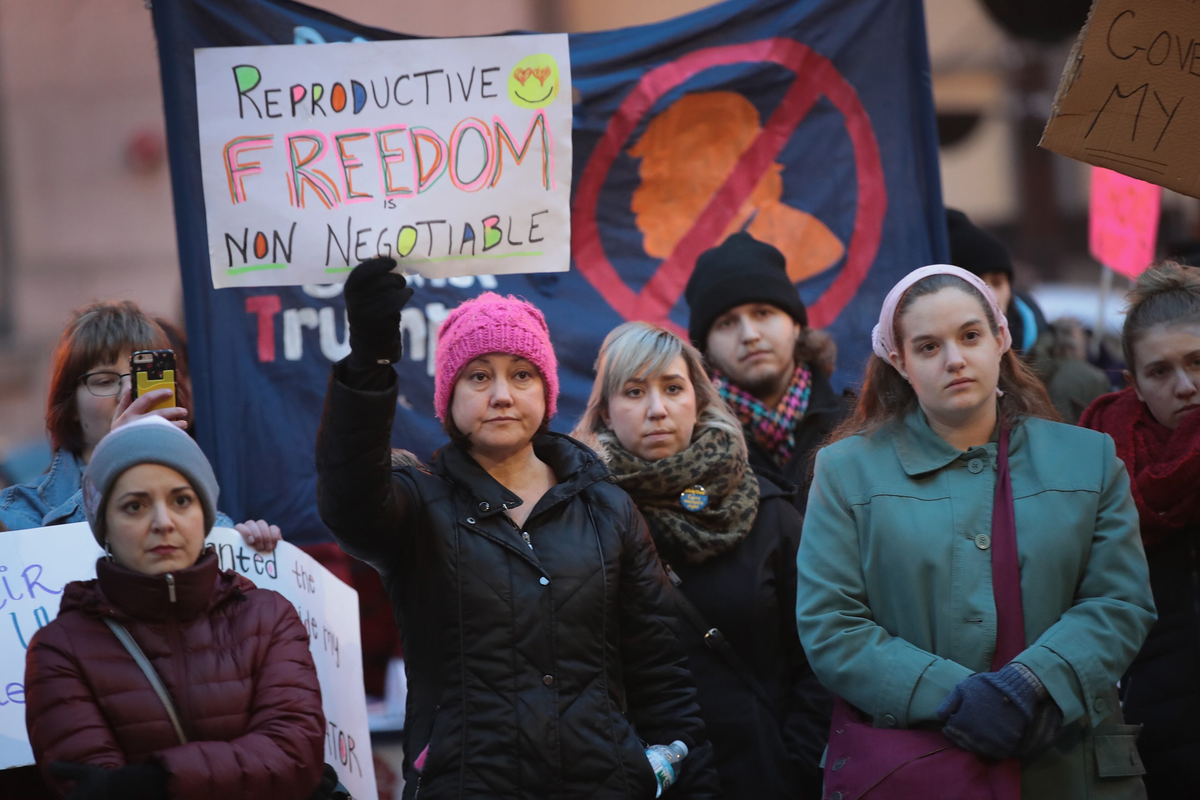 CHICAGO, IL - FEBRUARY 10: Demonstrators protest in front of the Thompson Center to voice their support for Planned Parenthood and reproductive rights on February 10, 2017 in Chicago, Illinois. On February 11, rallies are scheduled to be held outside of Planned Parenthood clinics nationwide to call on Congress and President Trump to pull federal funding from Planned Parenthood. (Photo by Scott Olson/Getty Images)