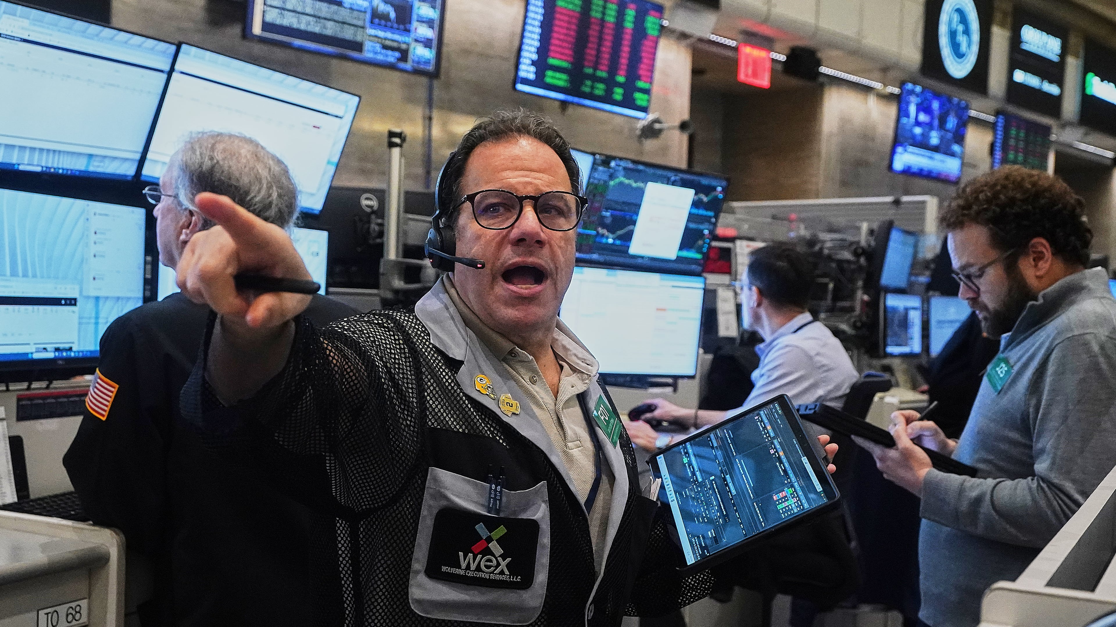 FILE - Options trader Anthony Spina works on the floor of the New York Stock Exchange, Wednesday, Jan. 7, 2026. (AP Photo/Richard Drew, File)