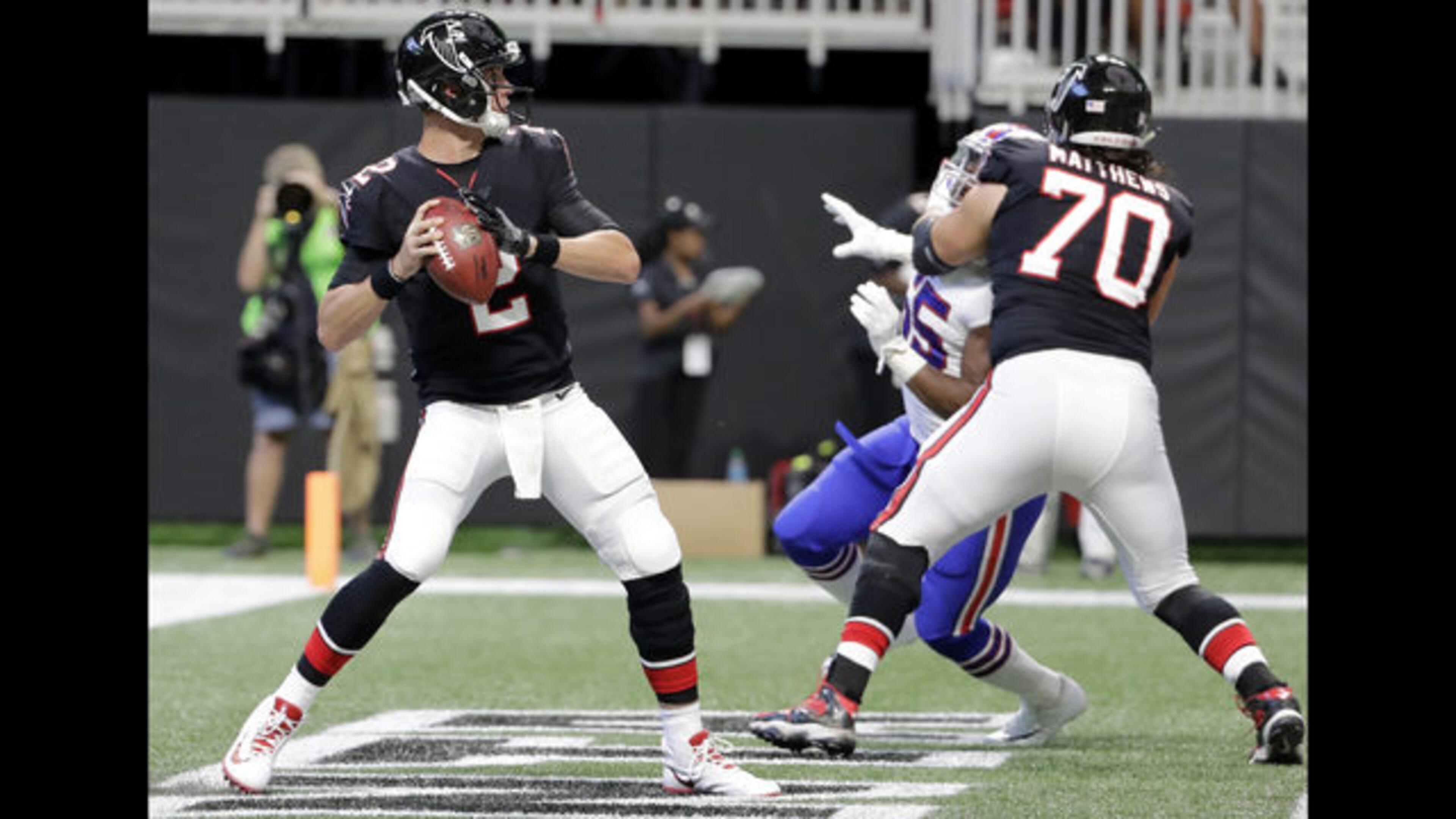 Matt Ryan and the Falcons lost for the first time this season on Sunday.