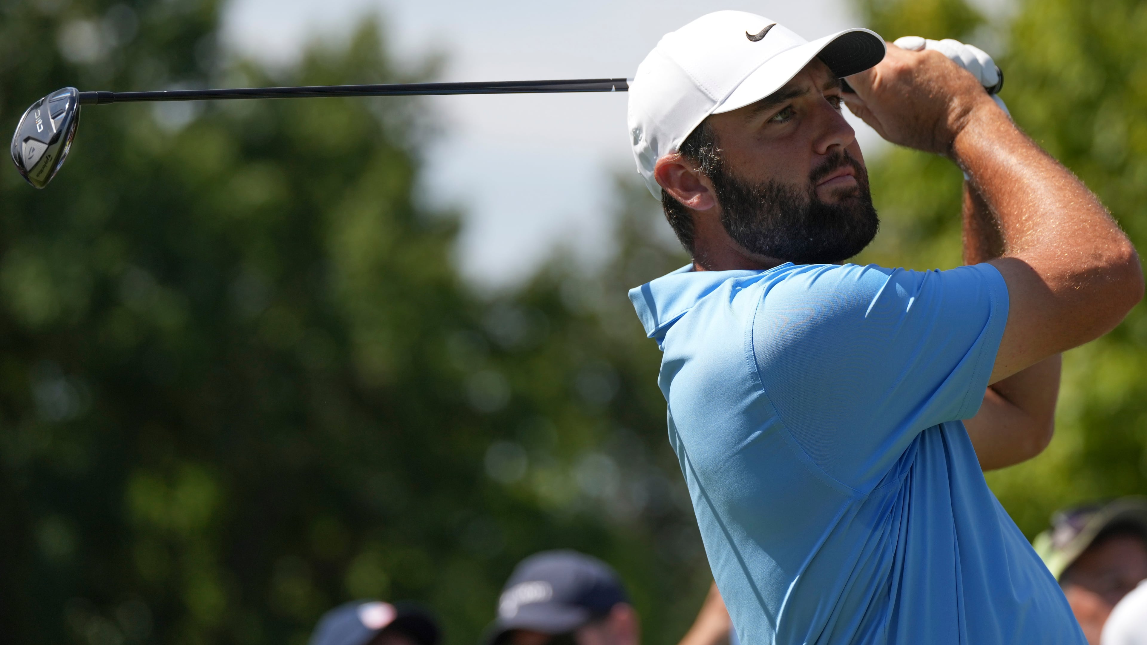 Scottie Scheffler hits from the second tee in the final round of the BMW Championship golf tournament, Sunday, Aug. 23, 2026, in St. Louis. (AP Photo/Jeff Roberson)