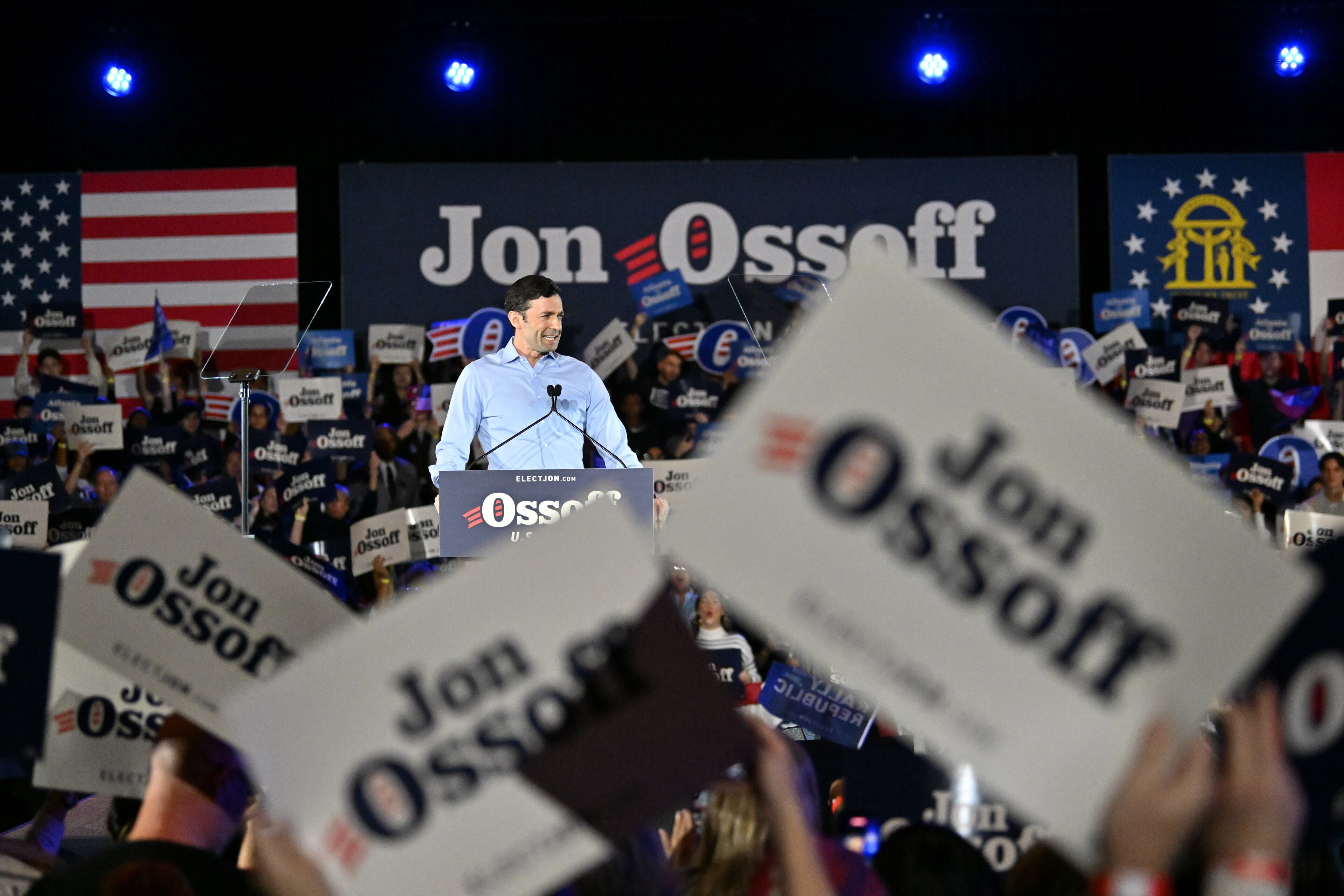 U.S. Sen. Jon Ossoff speaks during “Rally for Our Republic with U.S. Senator Jon Ossoff” at the Georgia International Convention Center, Saturday, Feb. 7, 2026, in College Park. (Hyosub Shin/AJC)