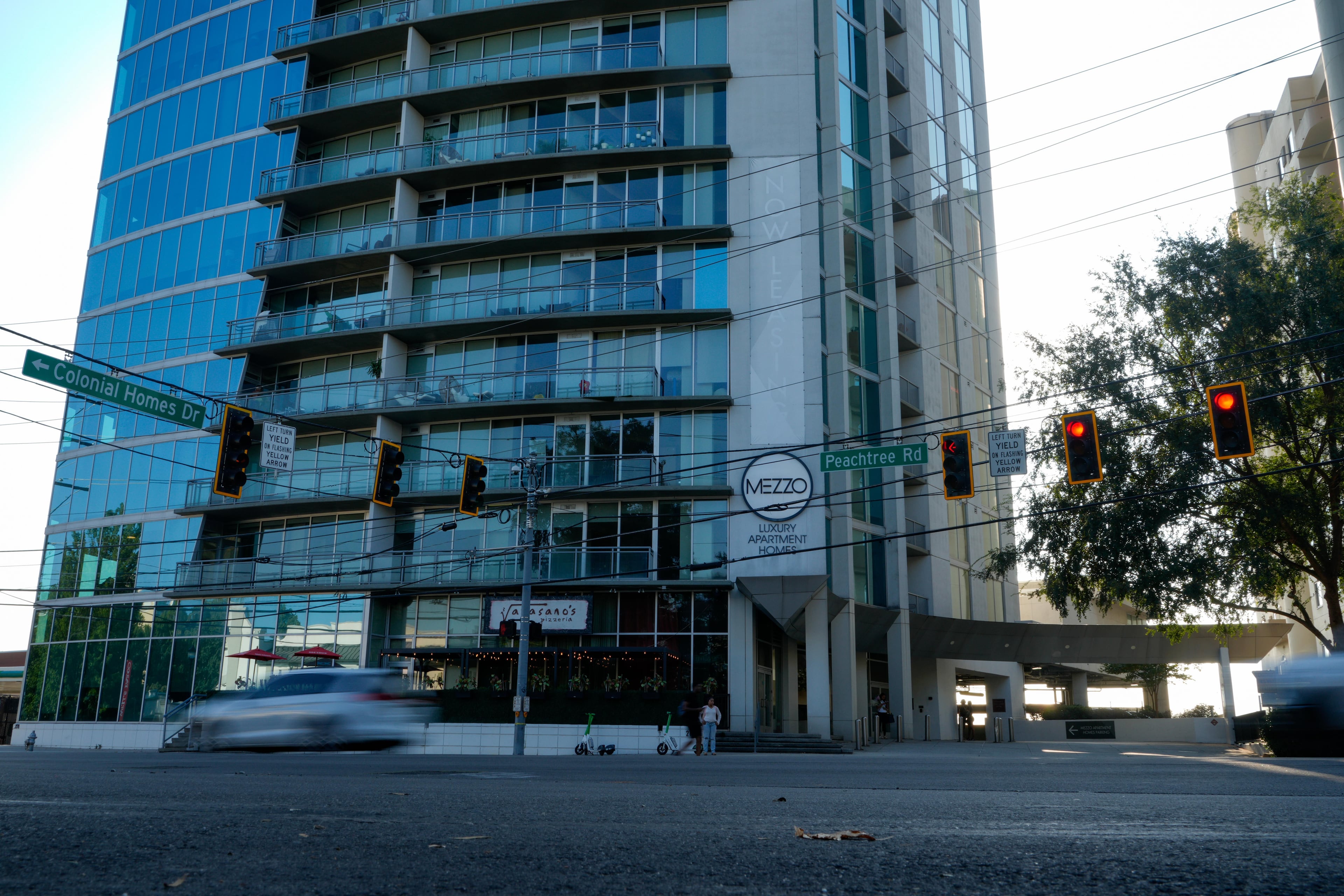 The shooting happened inside the parking deck of Mezzo apartment homes, police said. (Ben Hendren for the AJC)