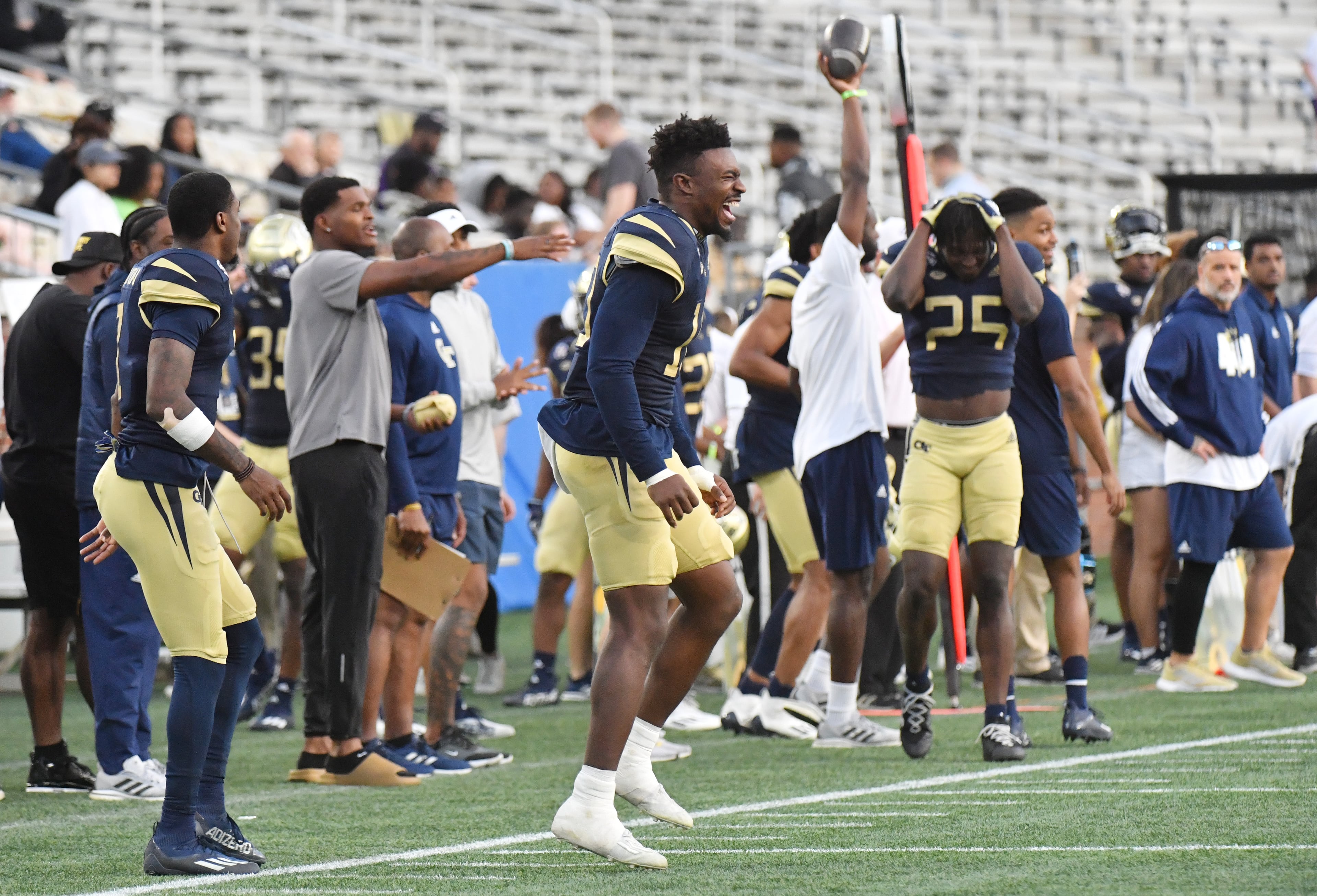 Georgia Tech's linebacker Ayinde Eley (10) reacts during the 2022 Spring Game at Georgia Tech's Bobby Dodd Stadium in Atlanta on Thursday, March 17, 2022. (Hyosub Shin / Hyosub.Shin@ajc.com)
