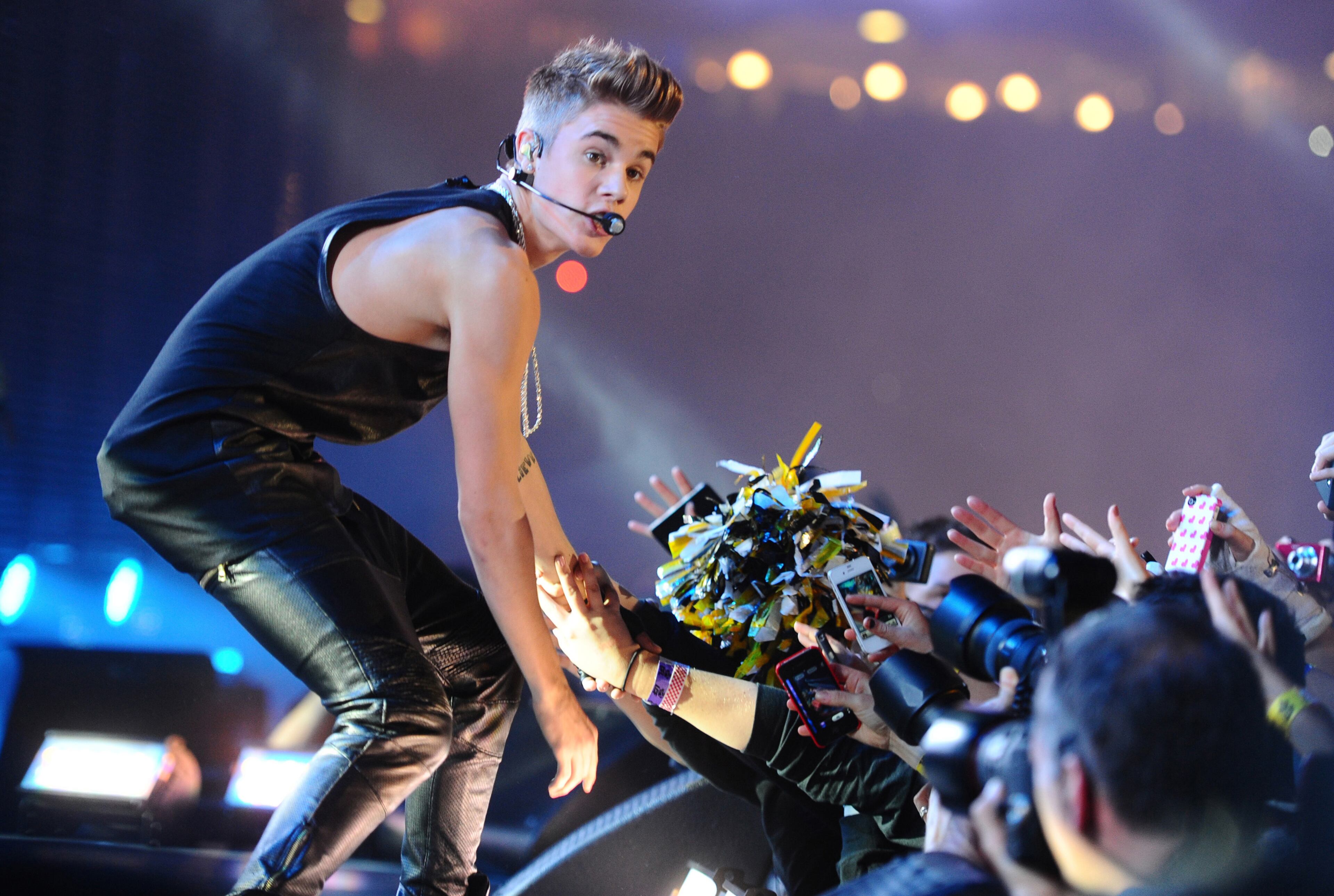 Your boy Justin Bieber was in all types of muscle-flexing, pushing-and-shoving trouble with paparazzi this year but managed to avoid any charges. Then he had some romantic problems with Selena Gomez which forced Oprah Winfrey to publicly tell him not to get married too young.