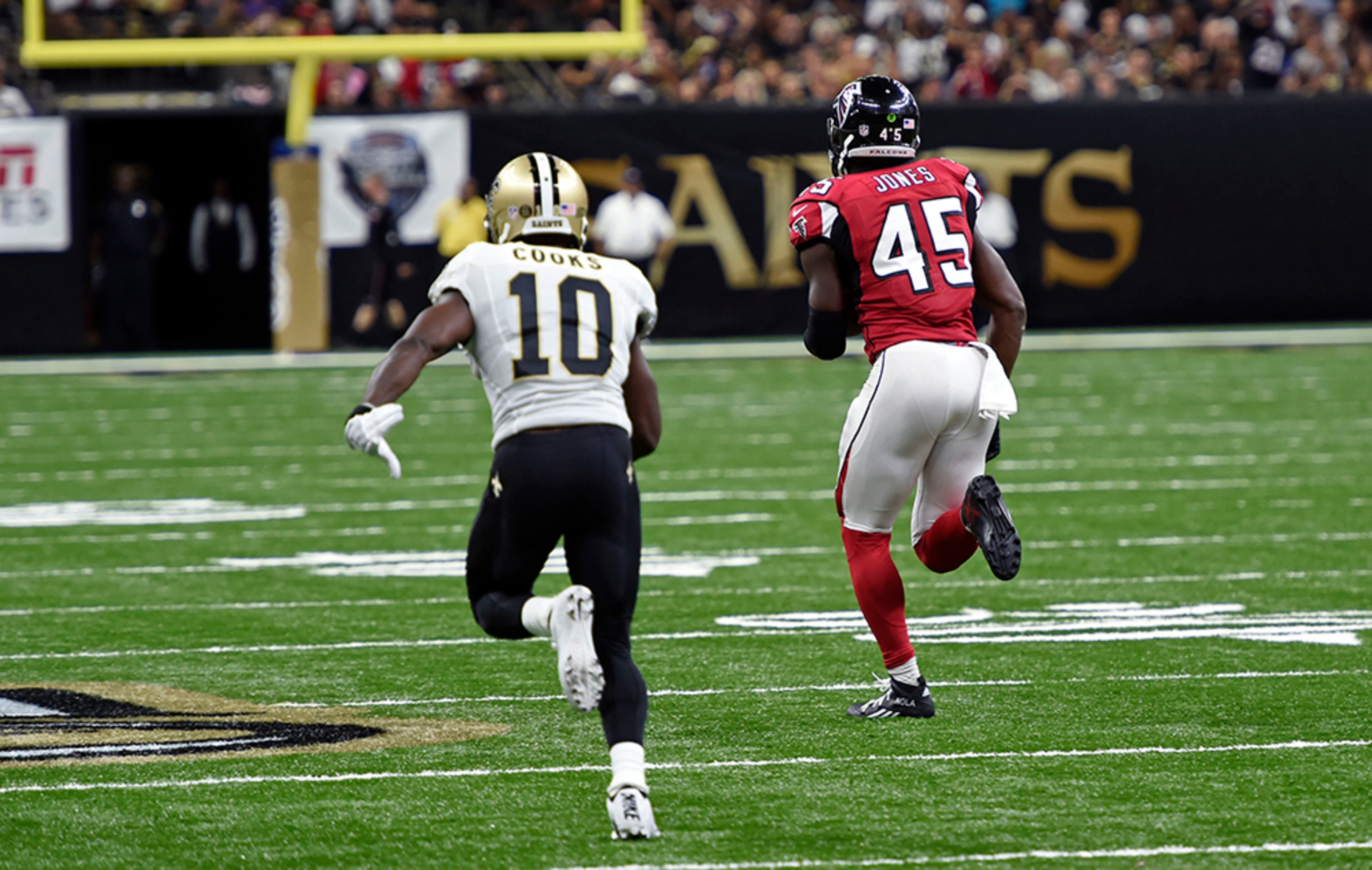Falcons rookie outside linebacker Deion Jones (45), a New Orleans native, intercepts a pass from New Orleans Saints quarterback Drew Brees (not pictured) and returns it for a touchdown, in the second half in New Orleans, Monday, Sept. 26, 2016.