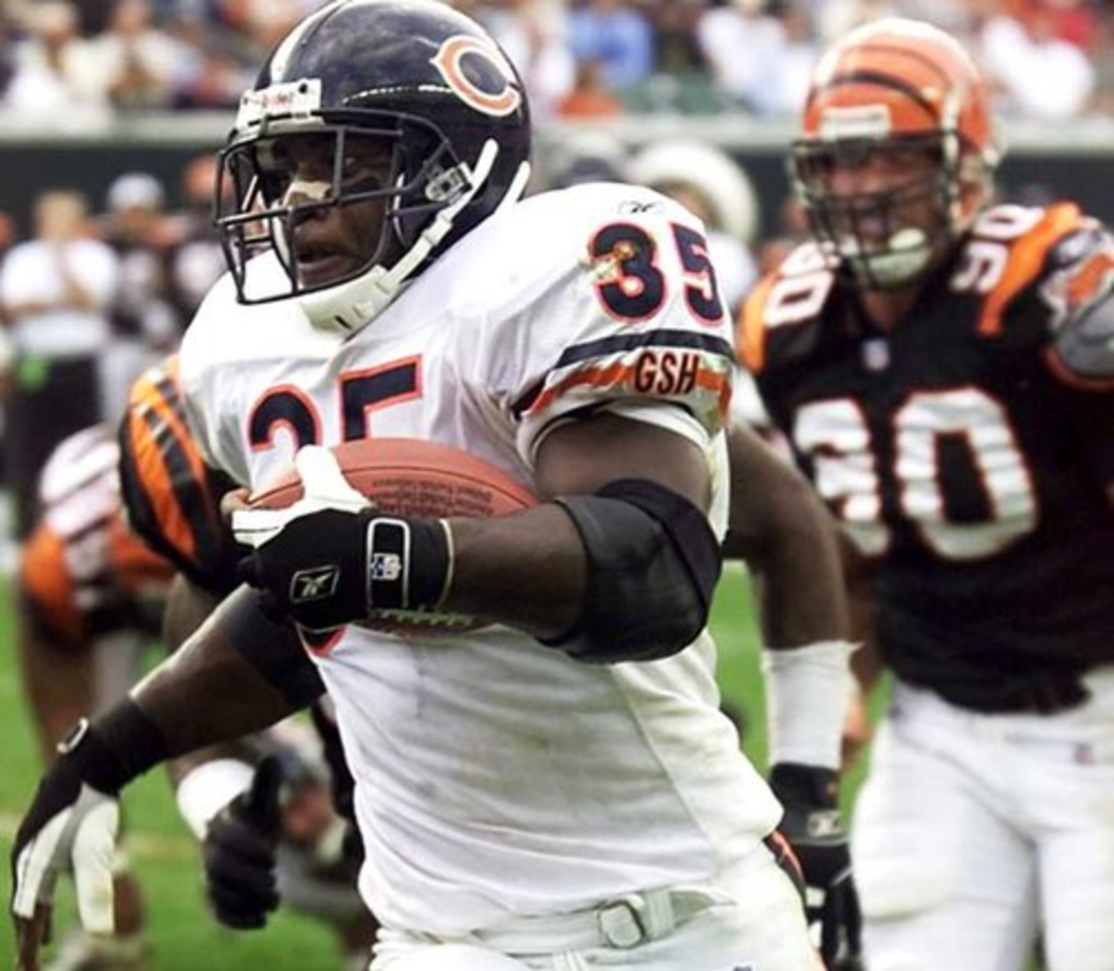 2001 - Anthony Thomas, Chicago Bears (RB): Rushed for 1,183 yards and 7 TDs. Last played with Buffalo in 2007.
