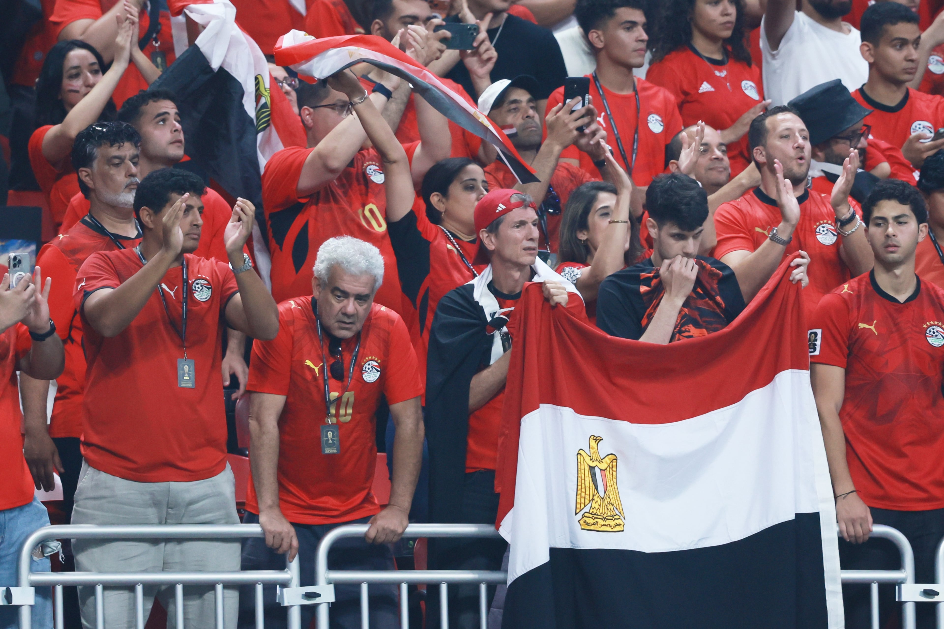 Egypt's fans appluad their team following the loss to Argentina during the World Cup match at Atlanta Stadium (Mercedes-Benz Stadium) on Tuesday, July 7, 2026. (Jason Getz/AJC)