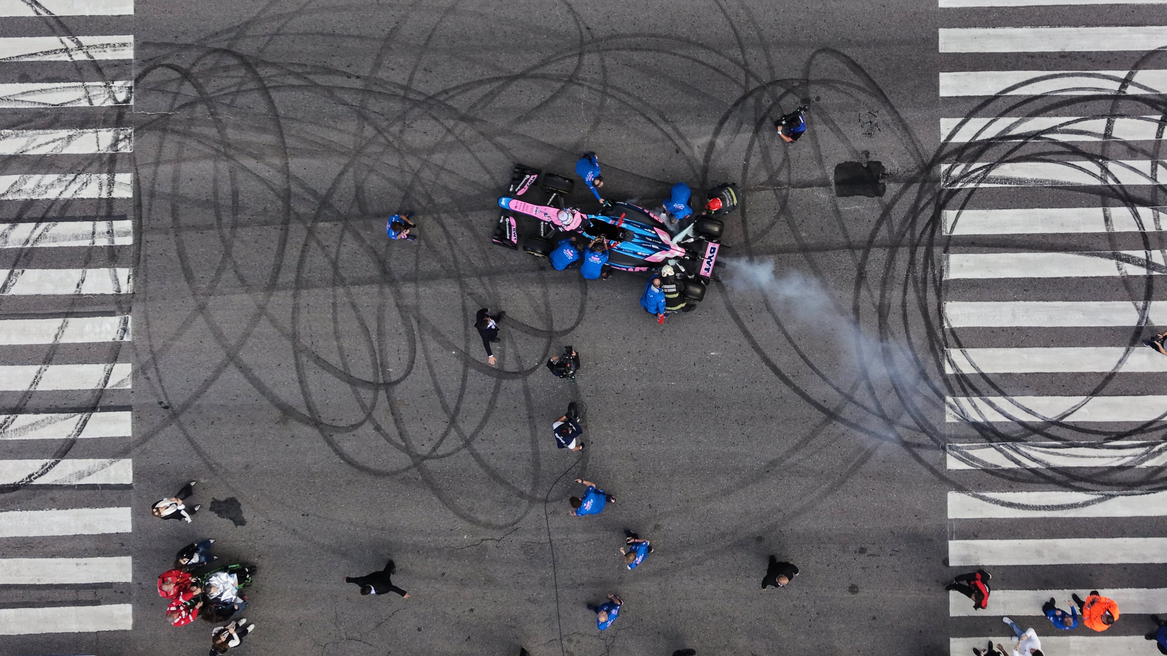 Argentine Alpine Formula 1 driver Franco Colapinto drives during a demonstration run in Buenos Aires, Argentina, Sunday, April 26, 2026. (AP Photo/Rodrigo Abd)