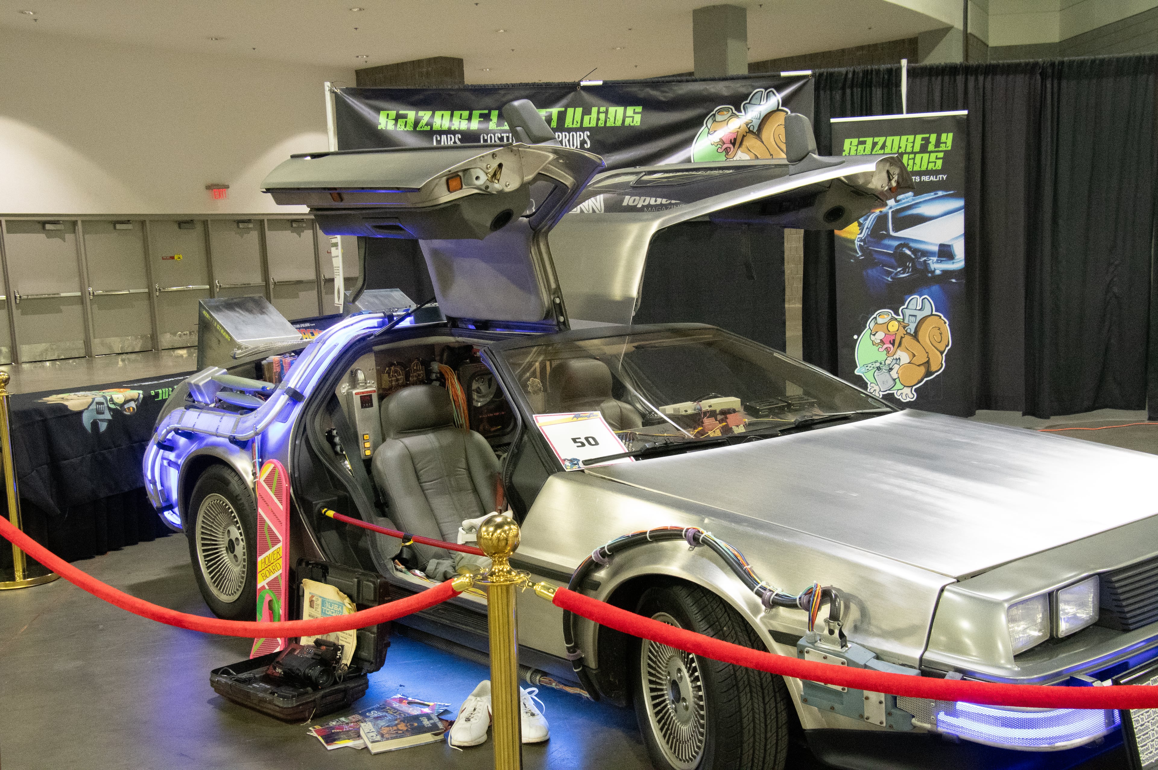 MomoCon Fan Car Showcase